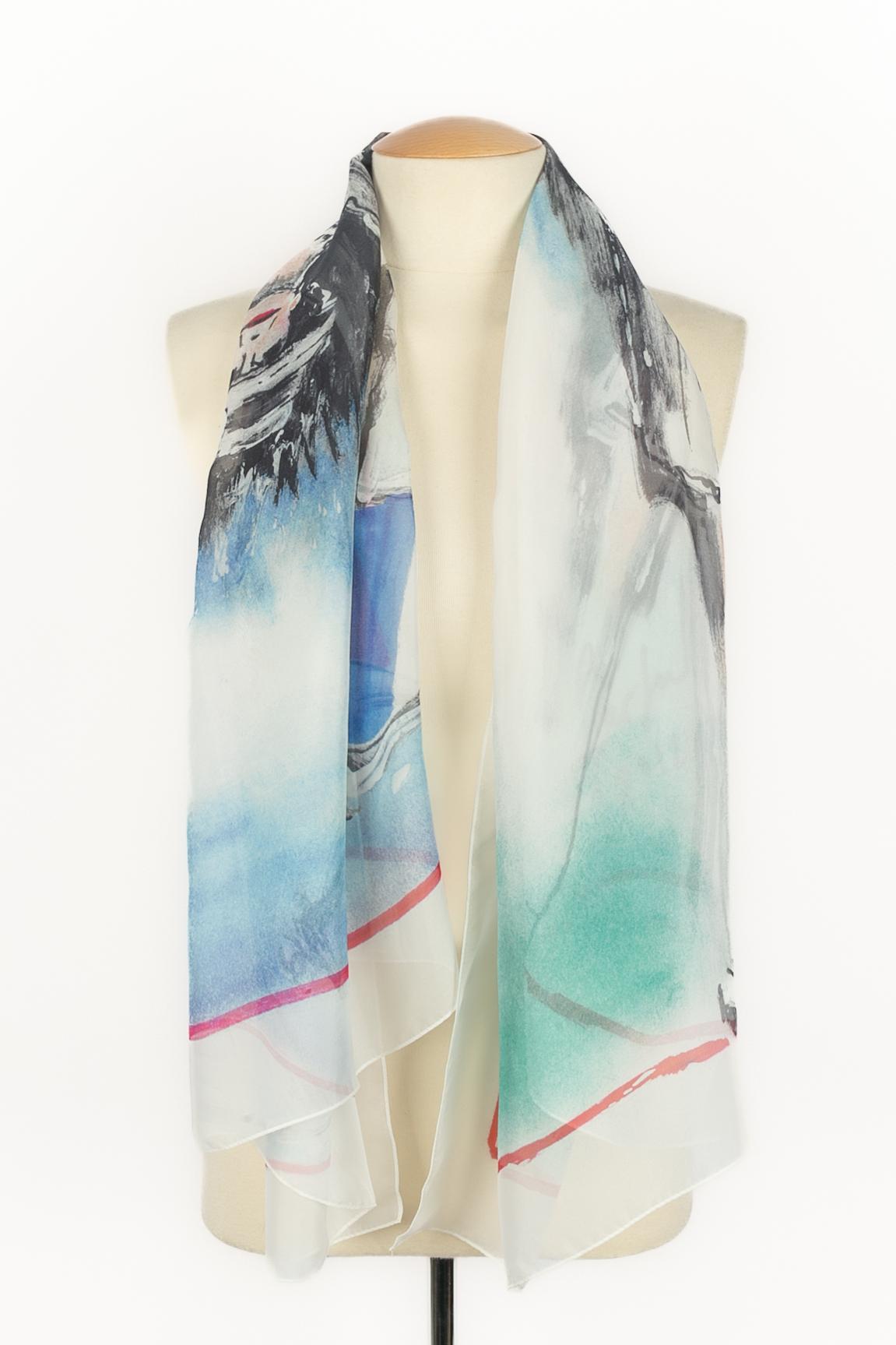 Foulard en soie Chanel en vente 3