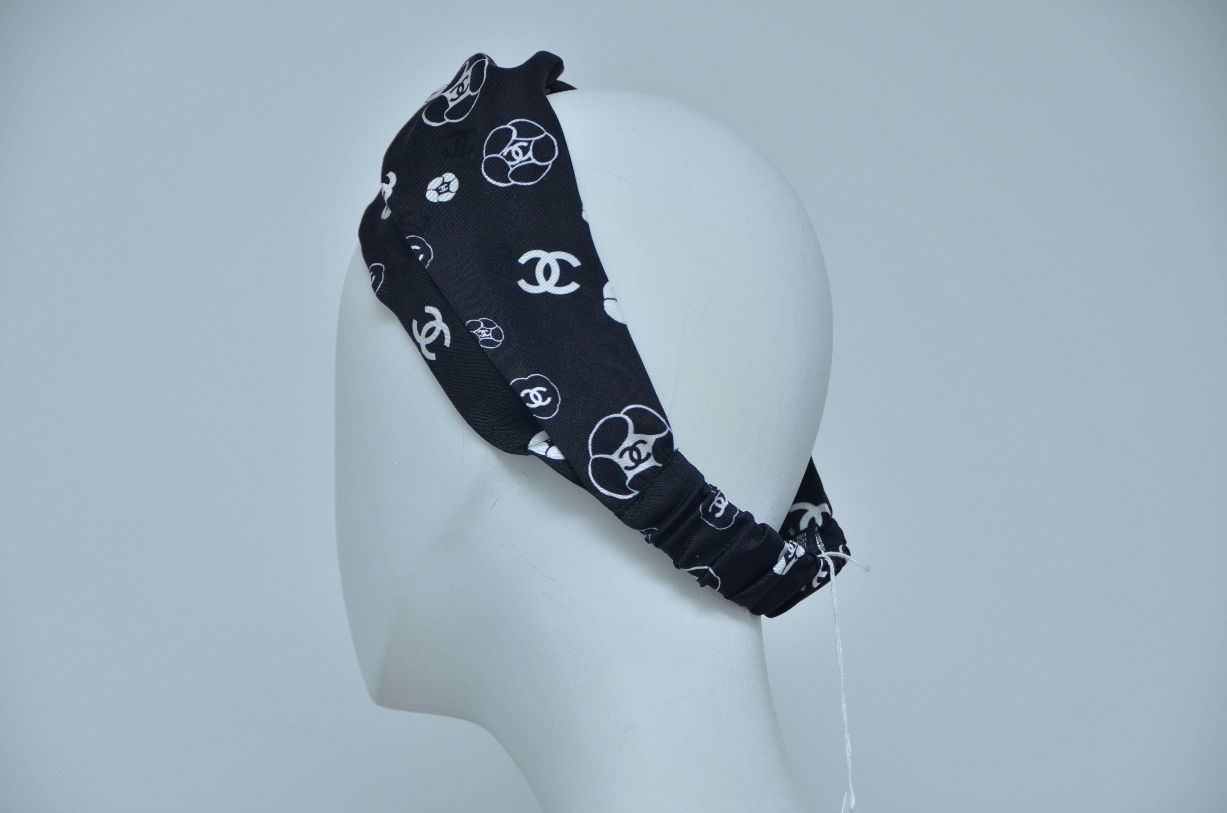 Chanel hair silk headband 
New with tags.Mannequin head is very small and hairband look loose but this piece is regular sizing. One size fit all.
Final sale