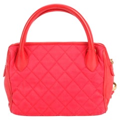 Chanel Seiden-Leder-Tasche „Red Barrel“