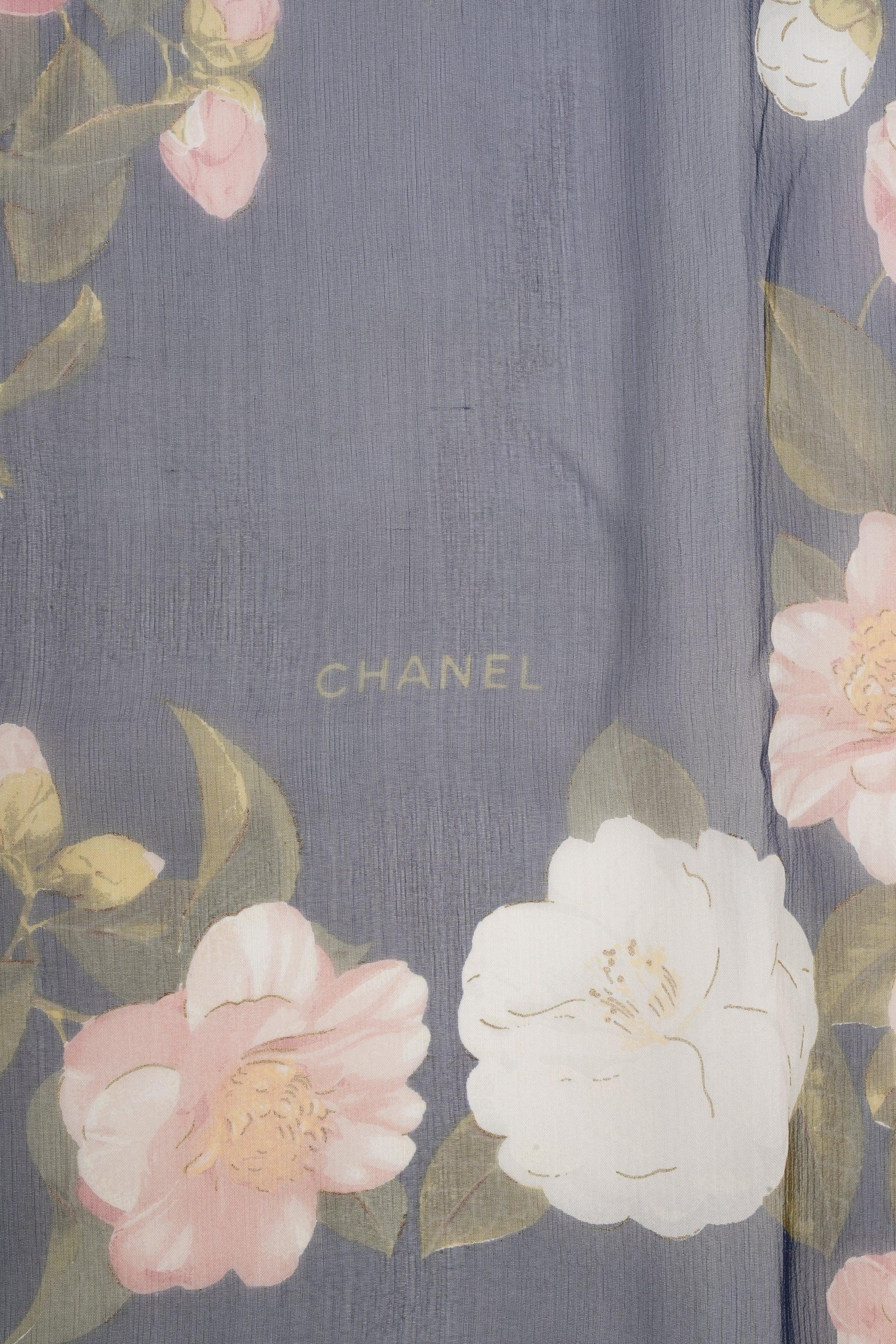 Chanel Silk Muslin Foulard in Blue Tones Representing Flowers In Excellent Condition In SAINT-OUEN-SUR-SEINE, FR