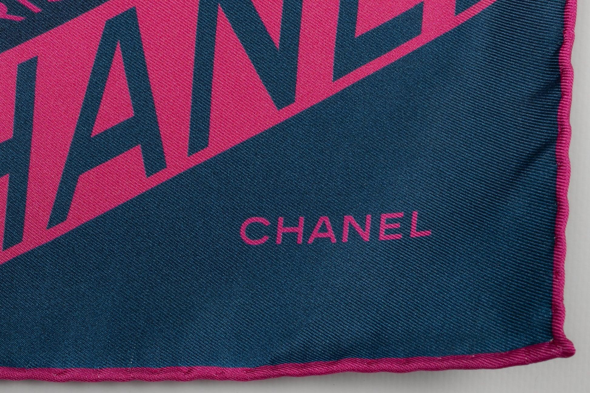 Chanel Silk Reversible Foulard in Navy Blue and Pink Tones For Sale 2