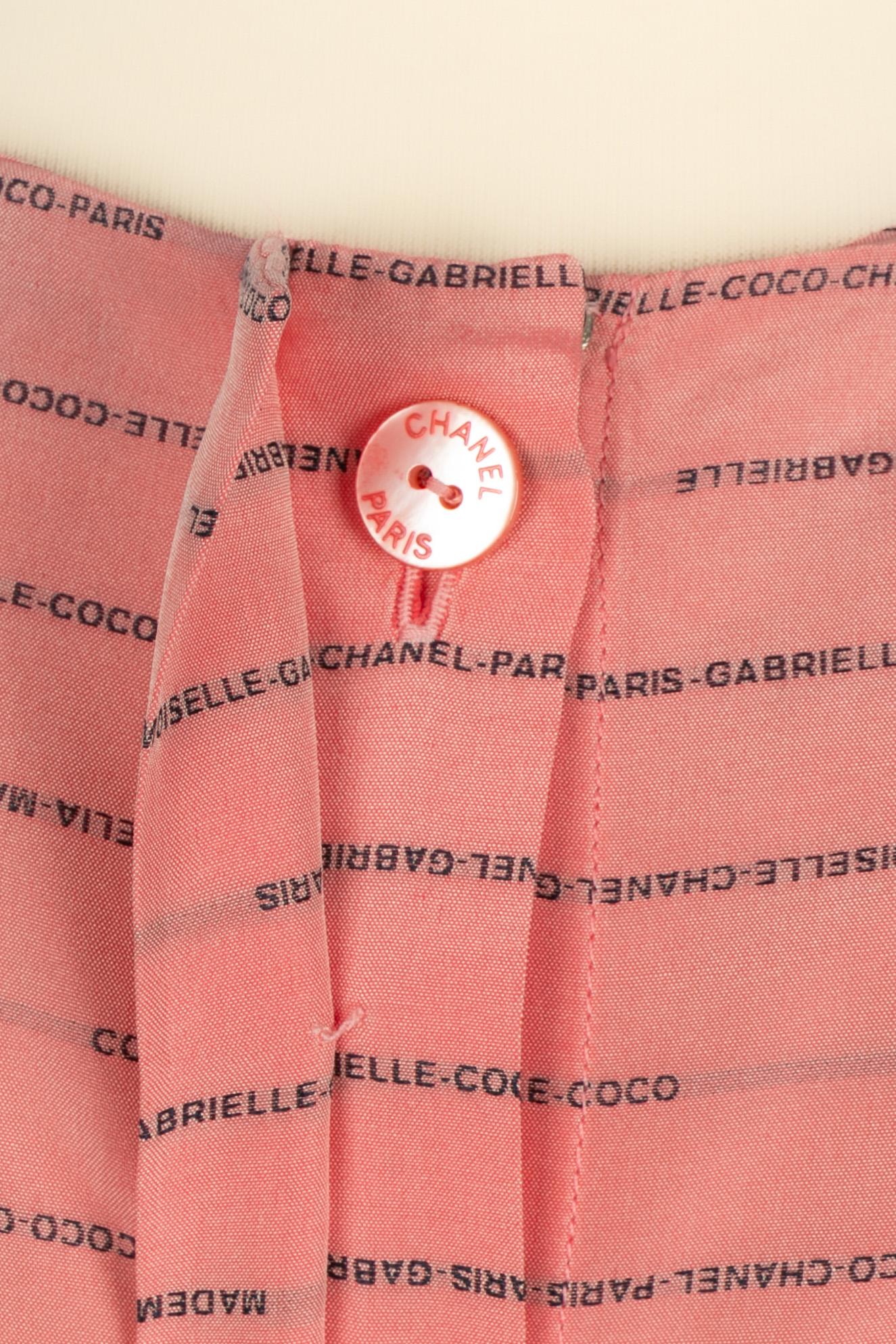 Chanel Seidenhemd im Zustand „Hervorragend“ im Angebot in SAINT-OUEN-SUR-SEINE, FR