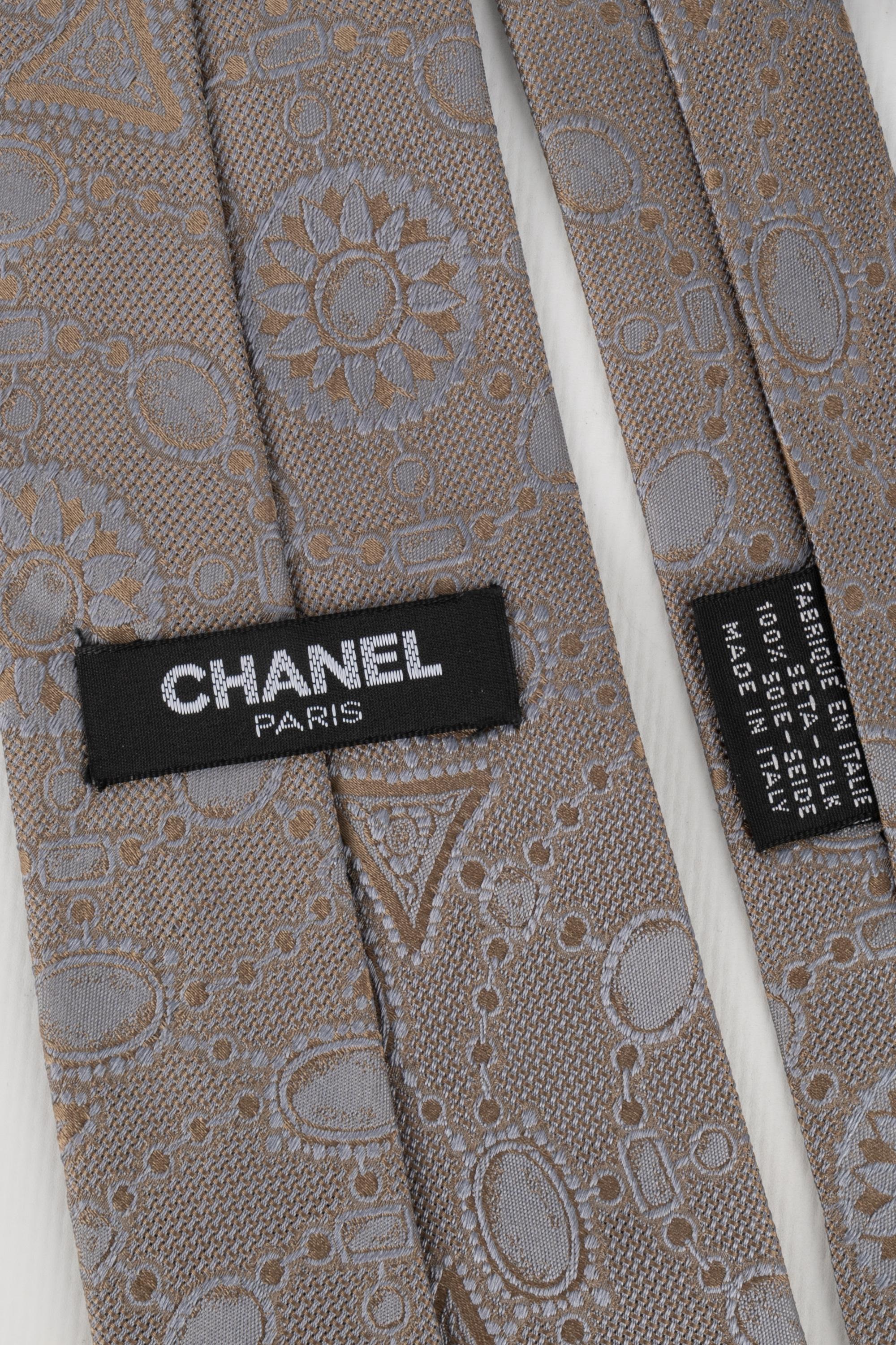 Chanel - (Made in Italy) Cravatta in seta.

Condizioni:
Ottime condizioni

Dimensioni:
144 cm

SKU:ACC1