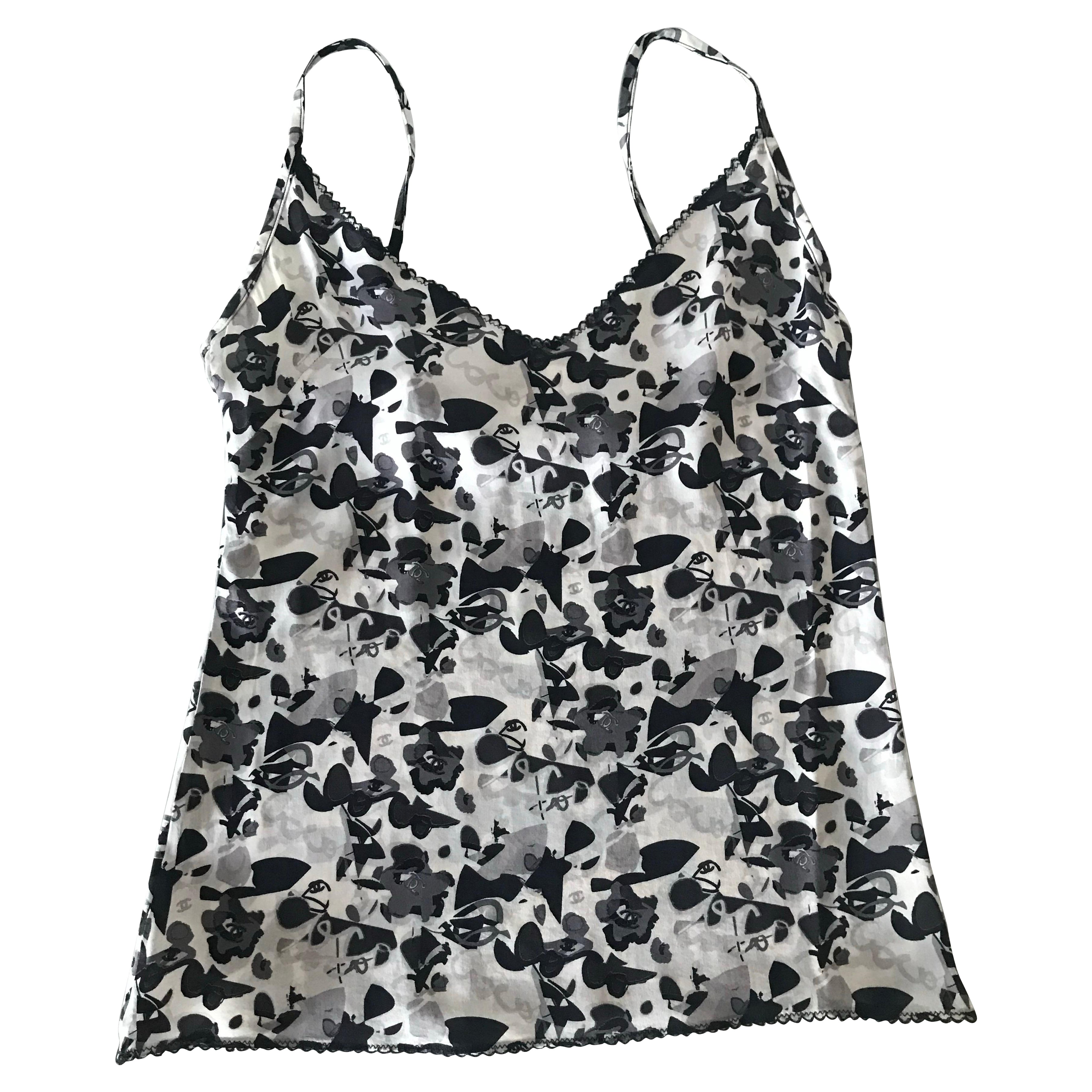 CHANEL Collection de hauts en soie 2005 été en vente