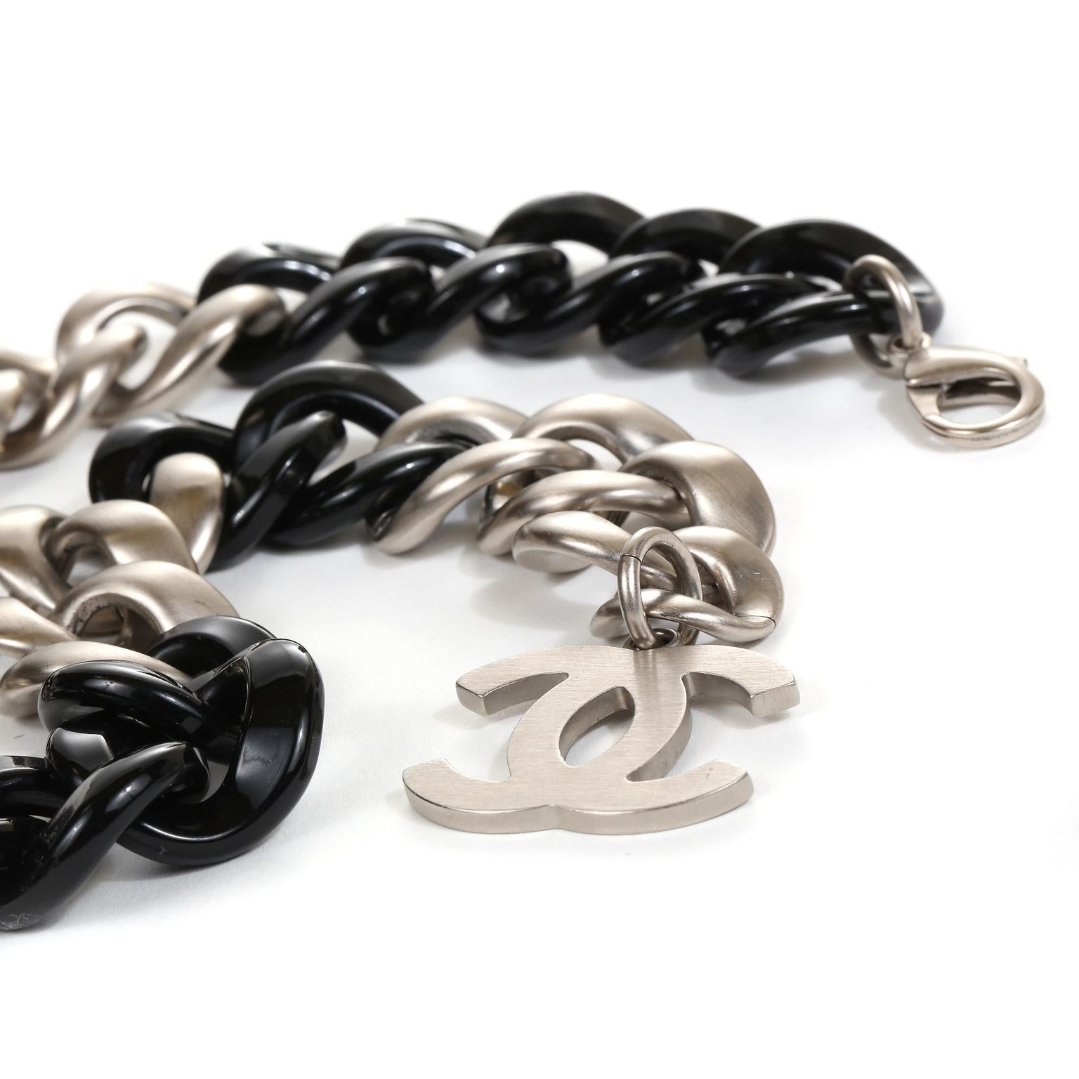 Chanel Silver and Black Resin Curb Chain CC Choker 3