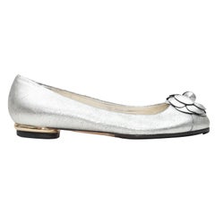 Chanel Chanel Silber Kamelie Crackle Leder Ballett Flats