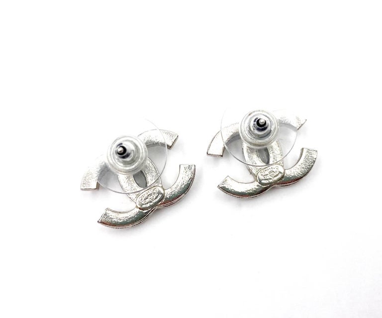 Chanel Silver CC Crystal Brick Piercing Earrings at 1stDibs | aretes chanel  original, aretes channel, chanel aretes