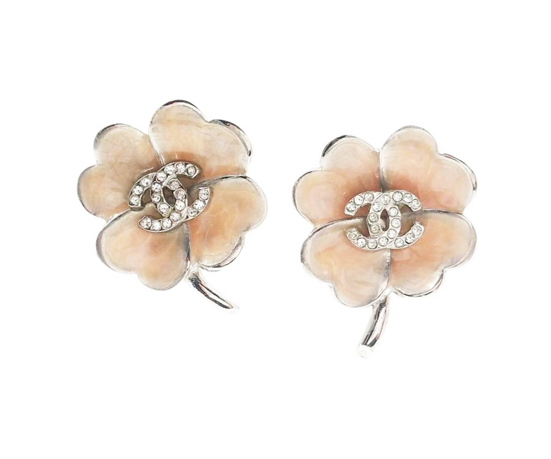 Artisan Chanel Silver CC Crystal Pink Enamel Clover Clip on Earrings For Sale