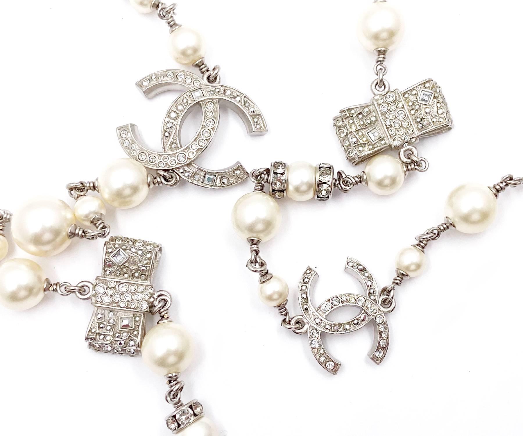 CHANE RUBAN BOW SILVER DIAMOND NECKLACE