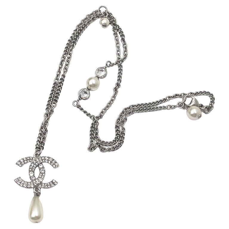 Chanel Silver CC Crystal Tear Drop Pearl Necklace For Sale at 1stDibs