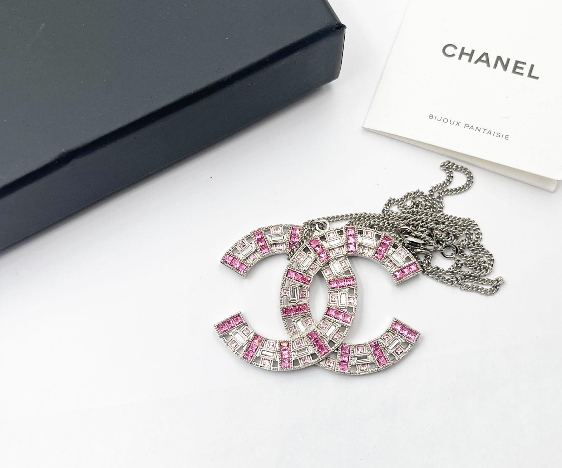 Artisan Chanel Classic Silver CC Pink Baguette Crystal Large Pendant Necklace   For Sale