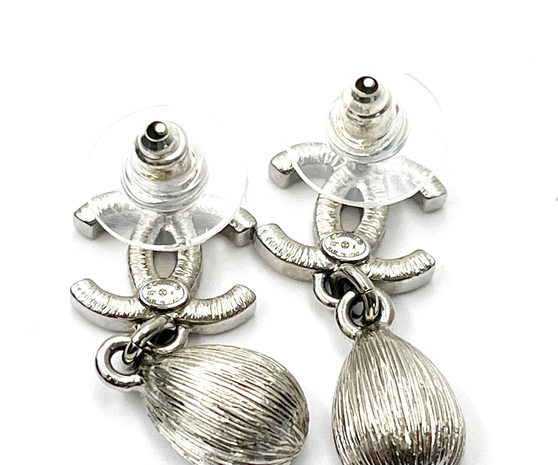 chanel silver drop earrings