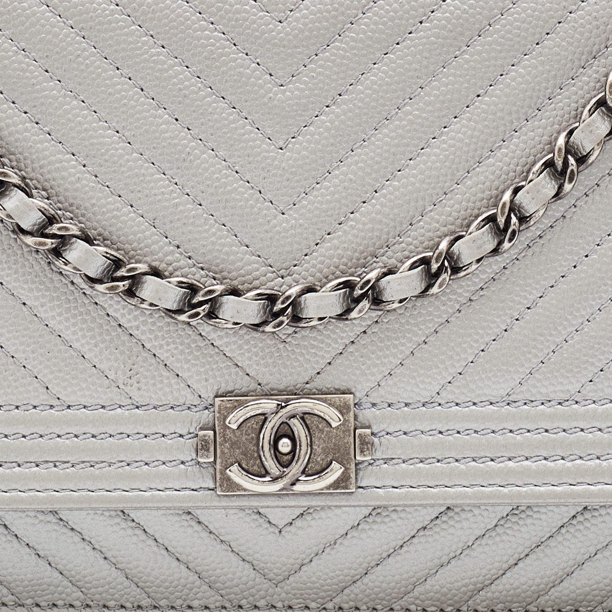 Chanel Silver Chevron Caviar Leather Boy Classic Wallet on Chain 4