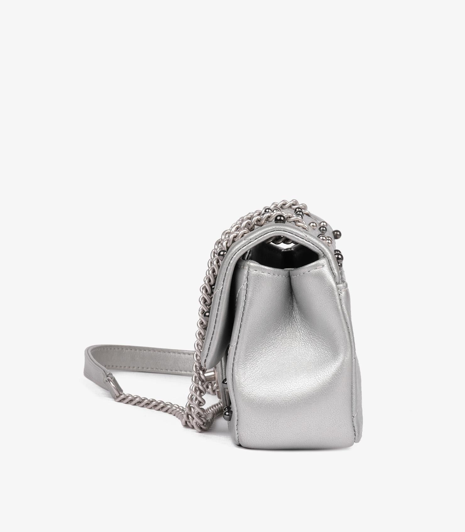 Chanel Silver Chevron Quilted Lambskin Stud Wars Rectangular Mini Flap Bag Pour femmes en vente