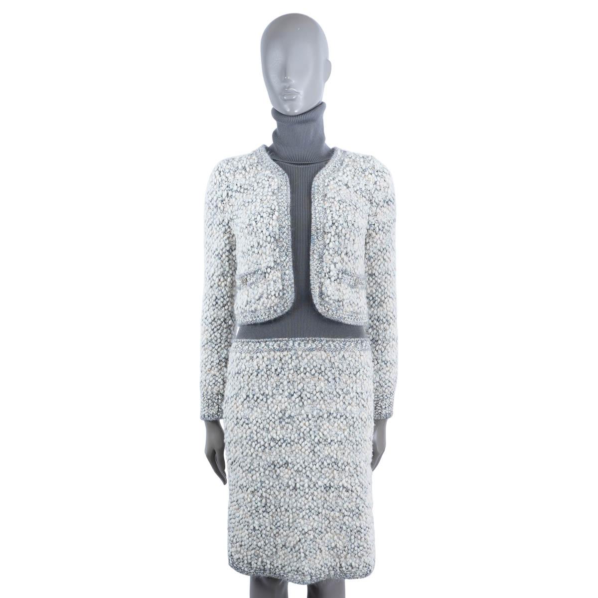Women's CHANEL silver grey & white 2016 16A ROME LAYERED BOUCLE Dress 38 S For Sale