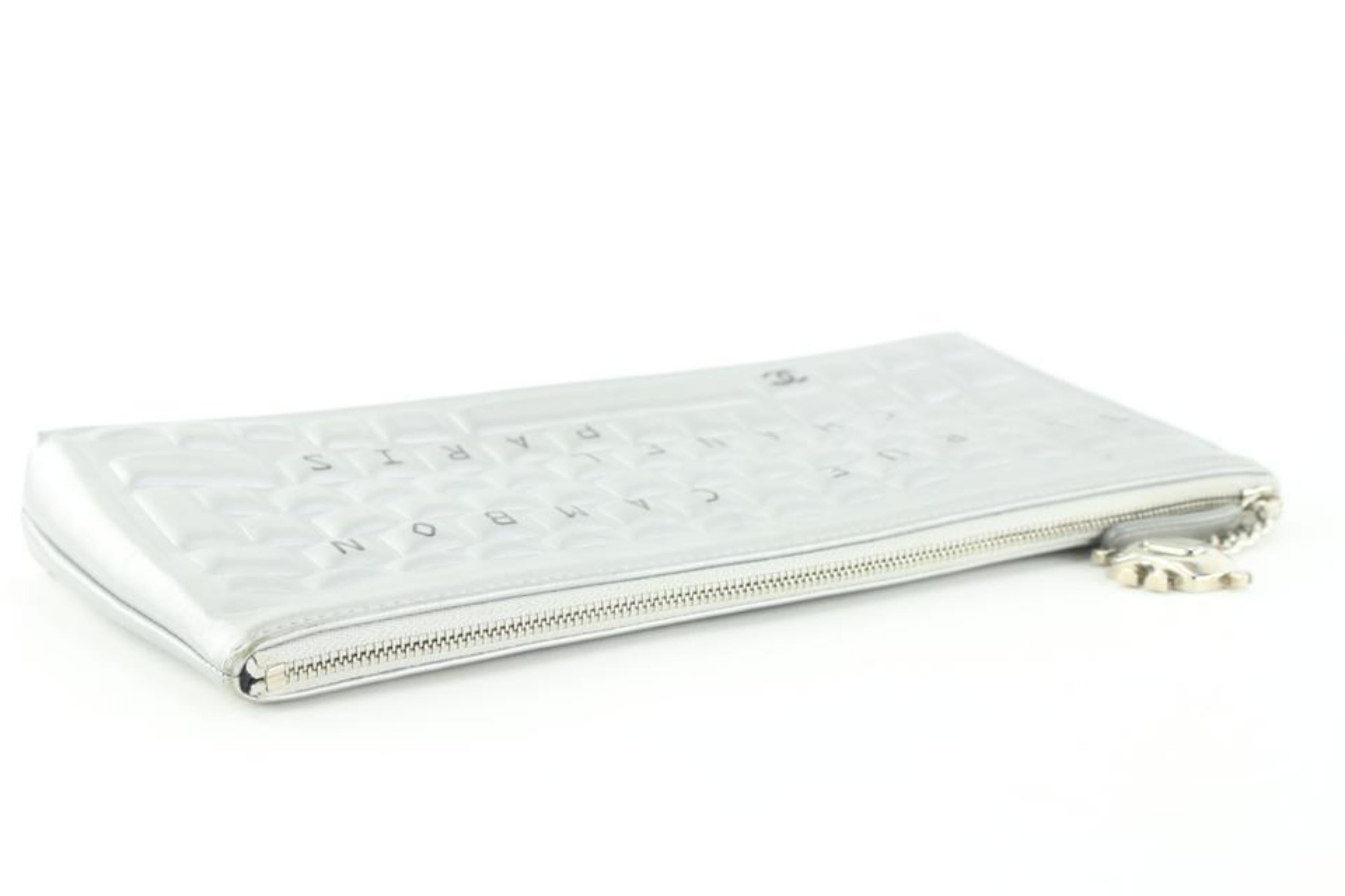 Chanel Silver Keyboard Clutch 1C1027 For Sale 6