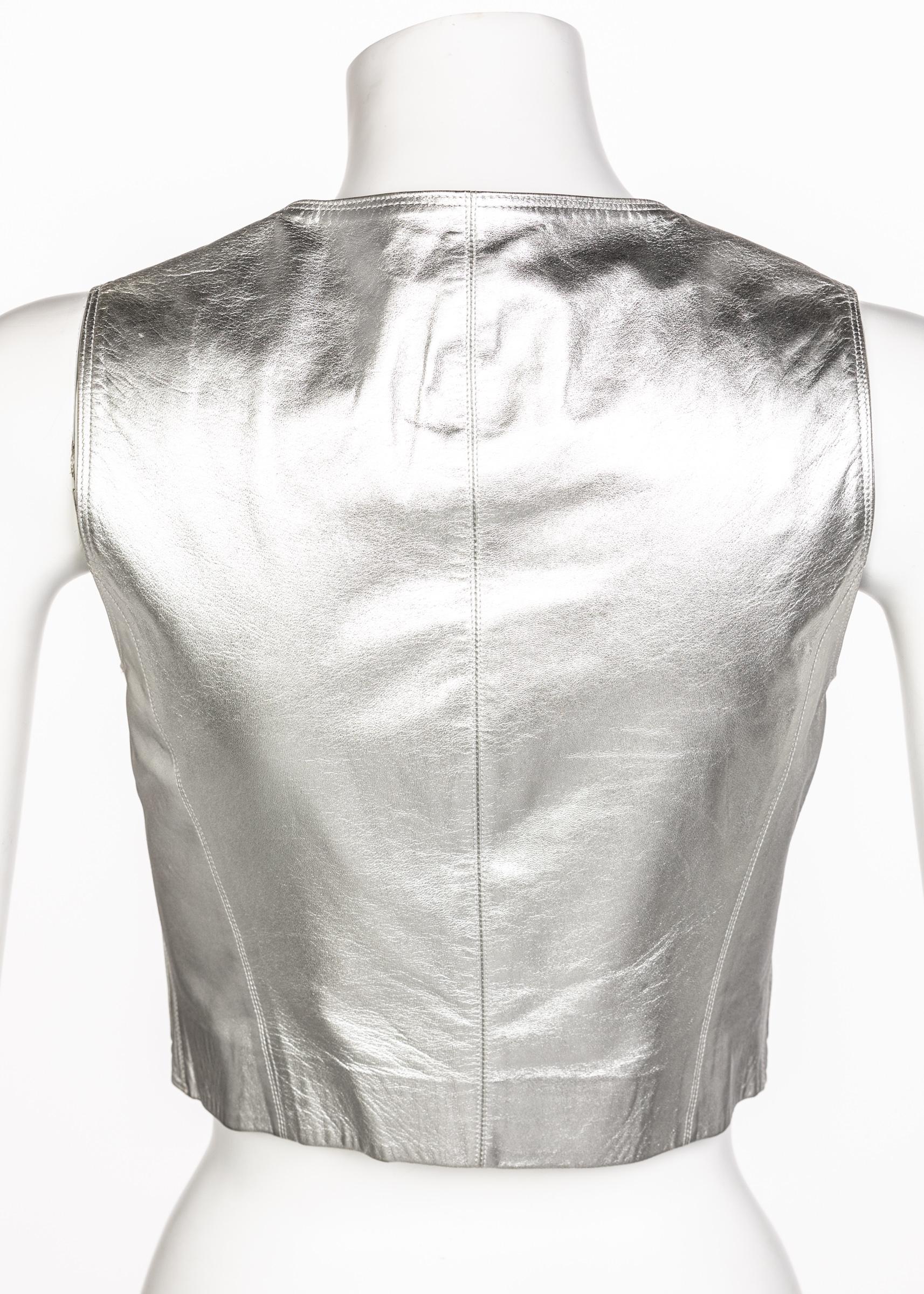 Chanel Silver Leather Cropped Vest, 1990s In Excellent Condition In Boca Raton, FL