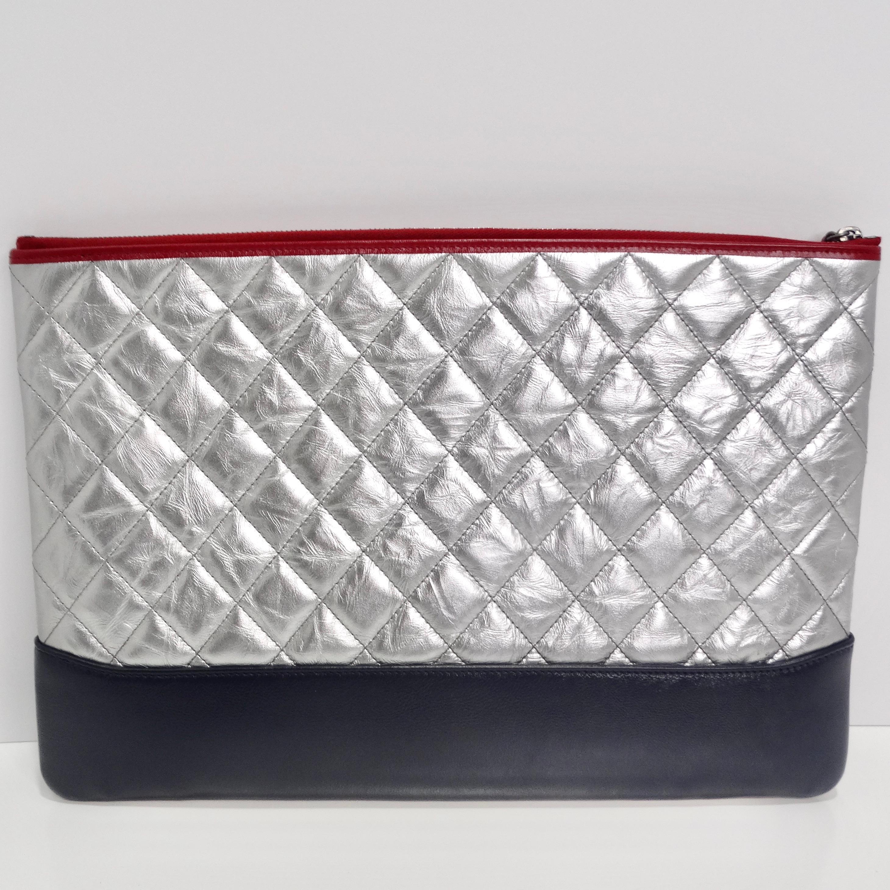 Women's or Men's Chanel Silver Leather Gabrielle Clutch For Sale