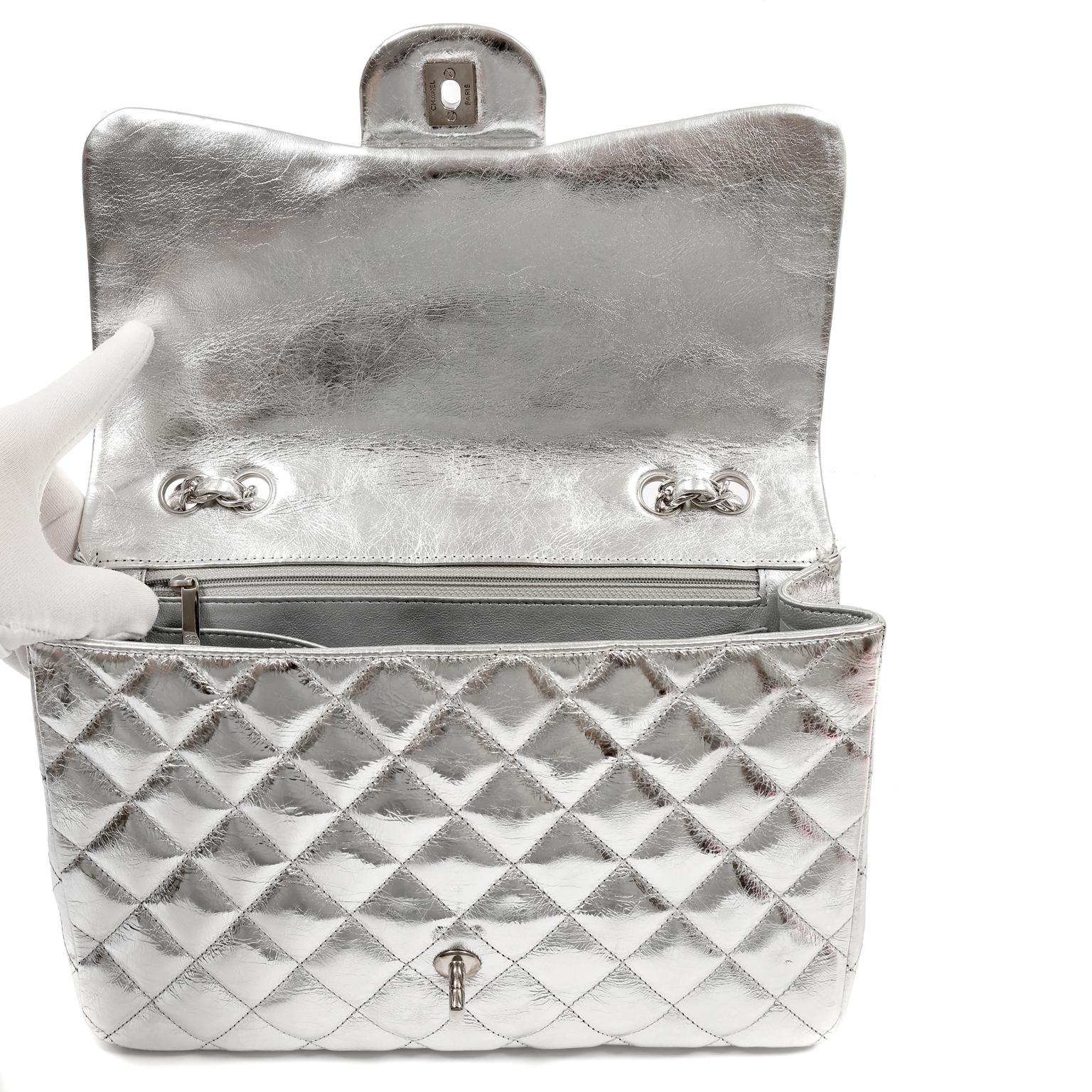 Chanel Silver Foil  Leather Jumbo Classic Flap Bag In Good Condition In Palm Beach, FL