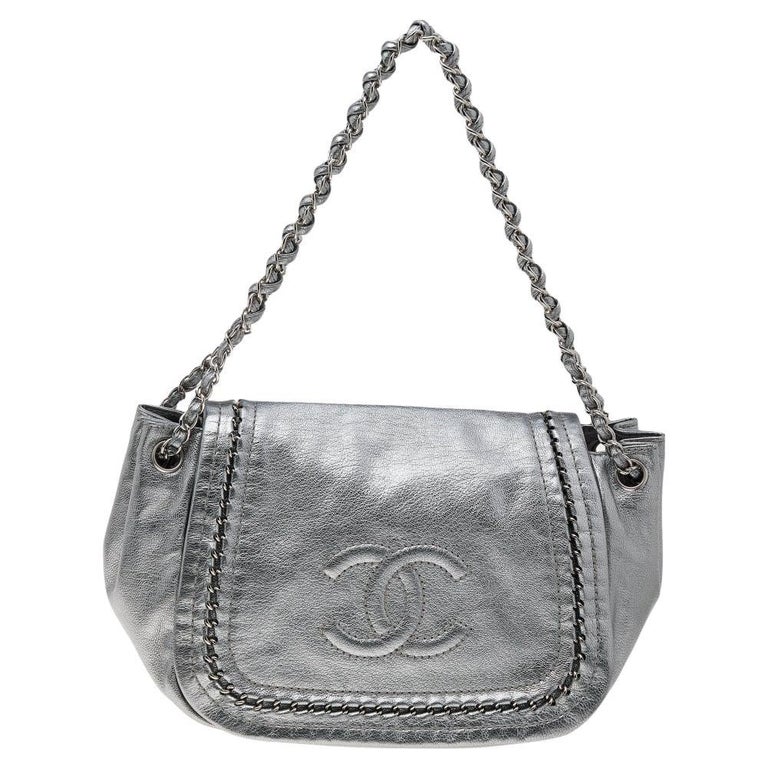 Chanel Black Patent Leather Luxe Ligne Tote Bag at 1stDibs