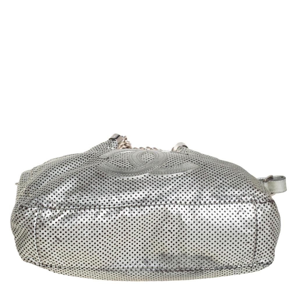 Women's Chanel Silver Leather Perforated Rodeo Drive Grand Shopping Hobo