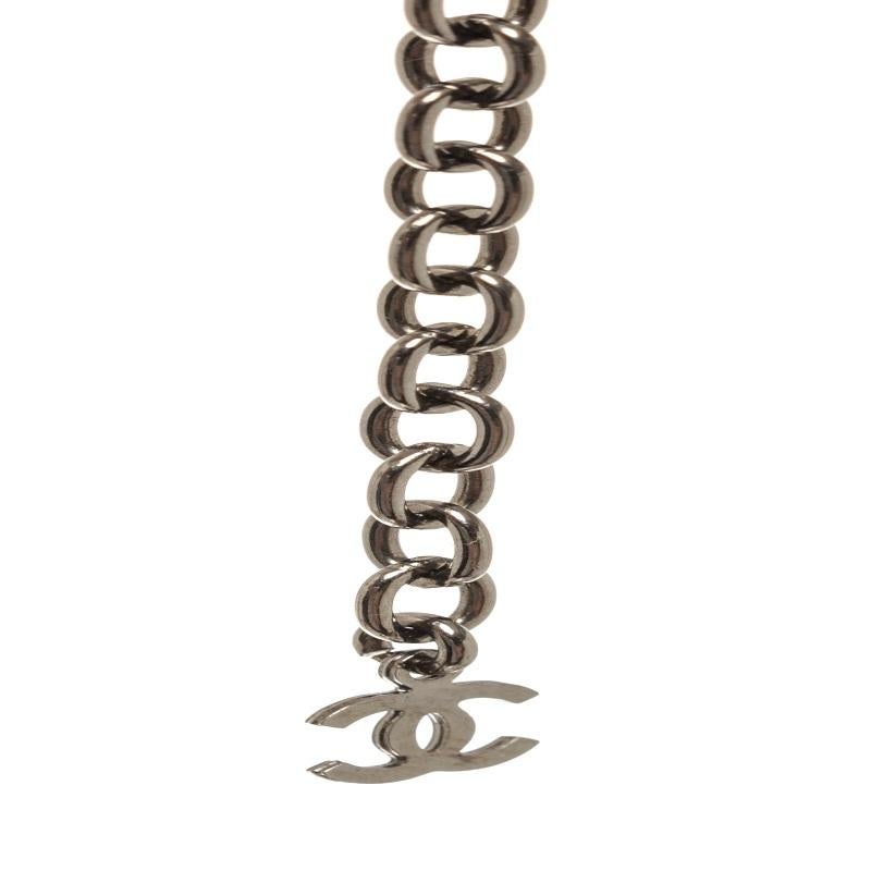Chanel Silber Mademoiselle-Halskette im Angebot 1
