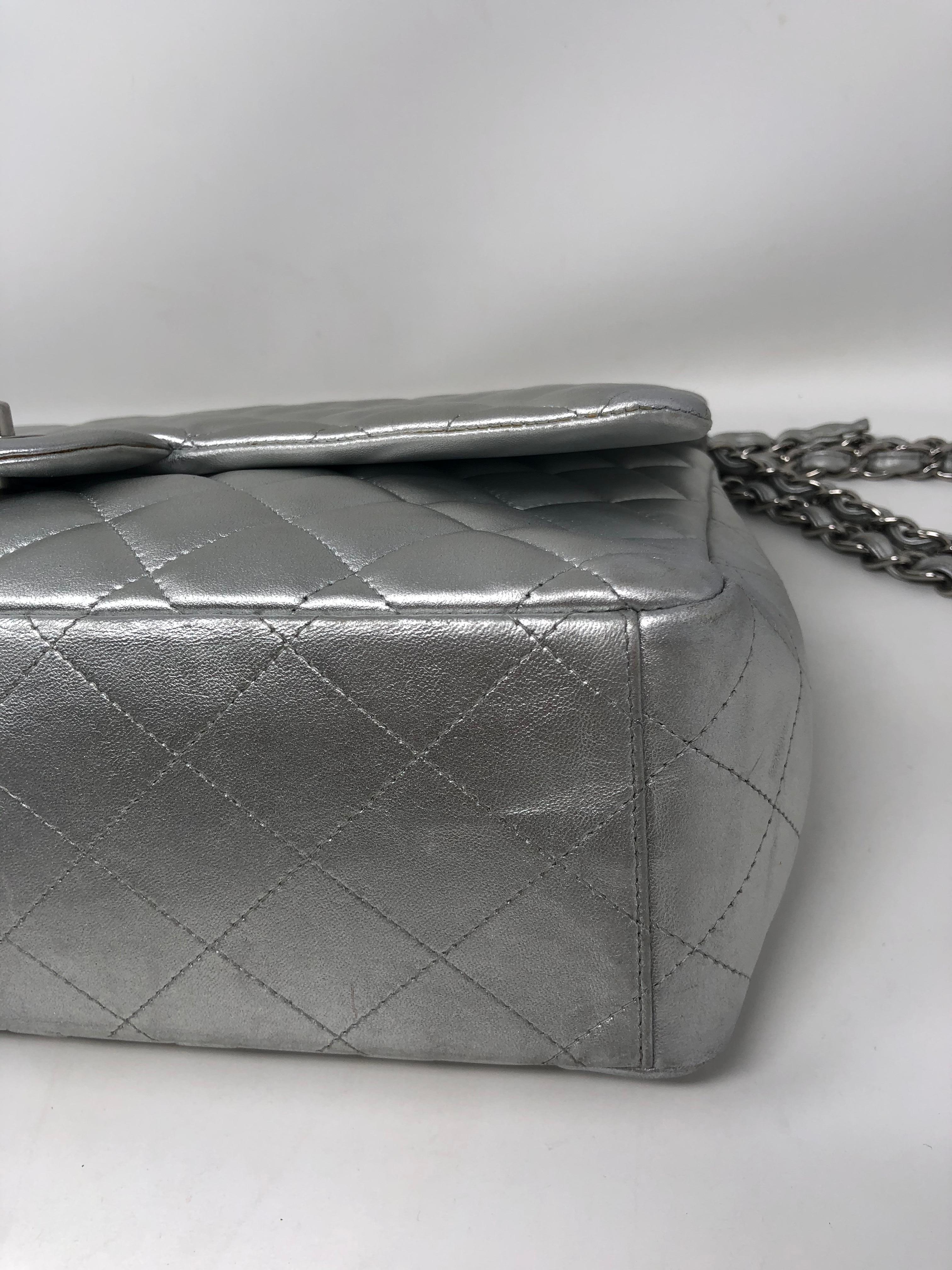 Chanel Silver Maxi Lambskin SHW 7