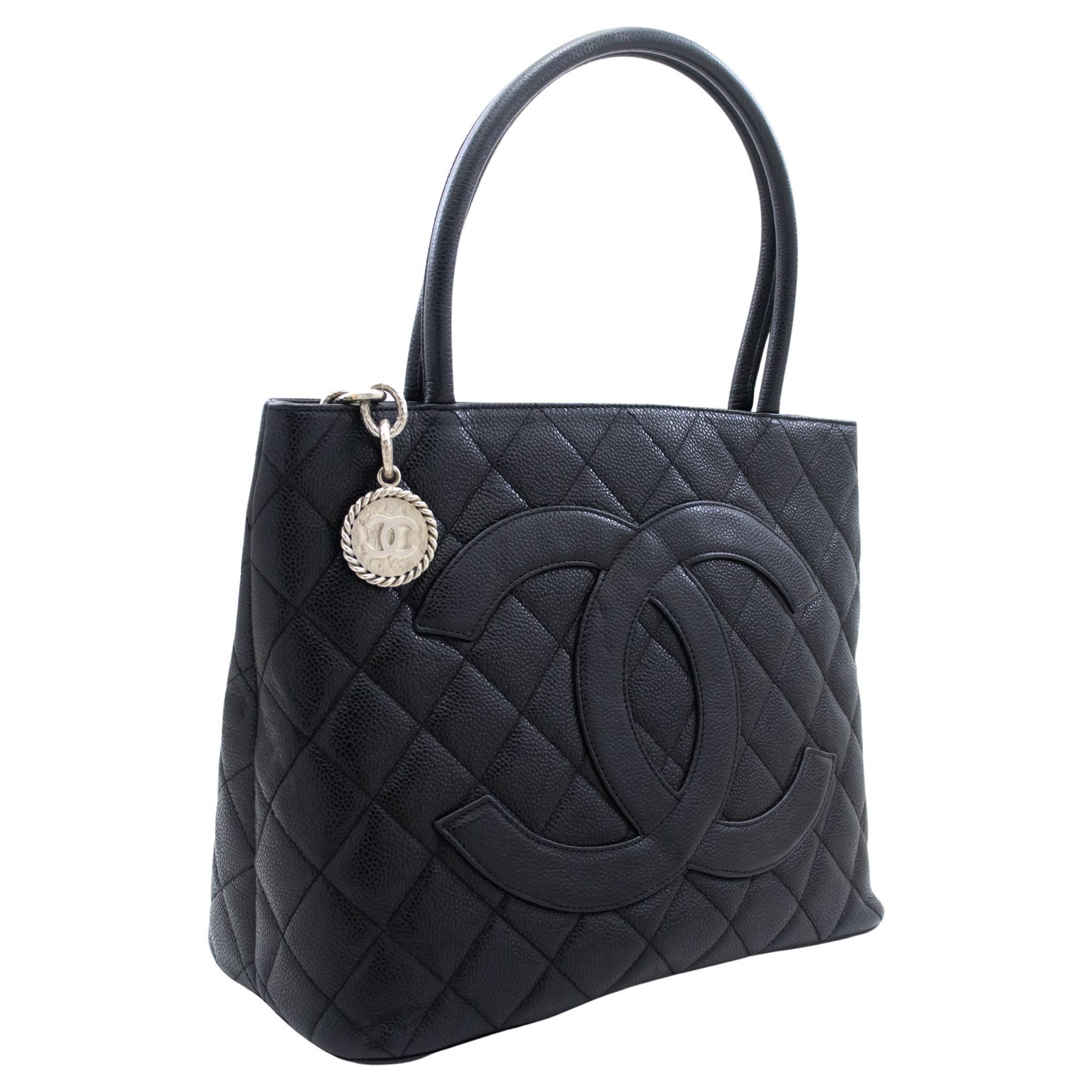 CHANEL Silver Medallion Caviar Shoulder Shopping Tote Bag Black For Sale