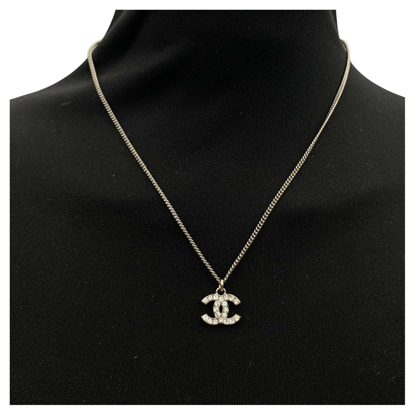Channel Chain Chanel Silver Metal Chain Necklace CC Logo Pendant with Crystals For ...