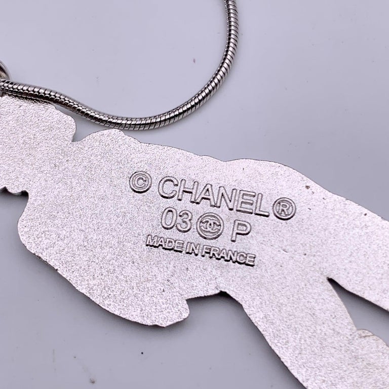 Chanel Silver Metal Chain Necklace Woman Pendant at 1stDibs  astronaut  necklace louis vuitton, chanel silver chain, louis vuitton astronaut  necklace