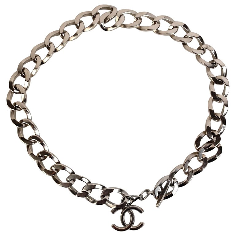 Chanel Silver Metal Chunky Chain Necklace with CC Logo For Sale at 1stDibs Chanel Silver Metal Chunky Chain Necklace with CC Logo For Sale at 1stDibs