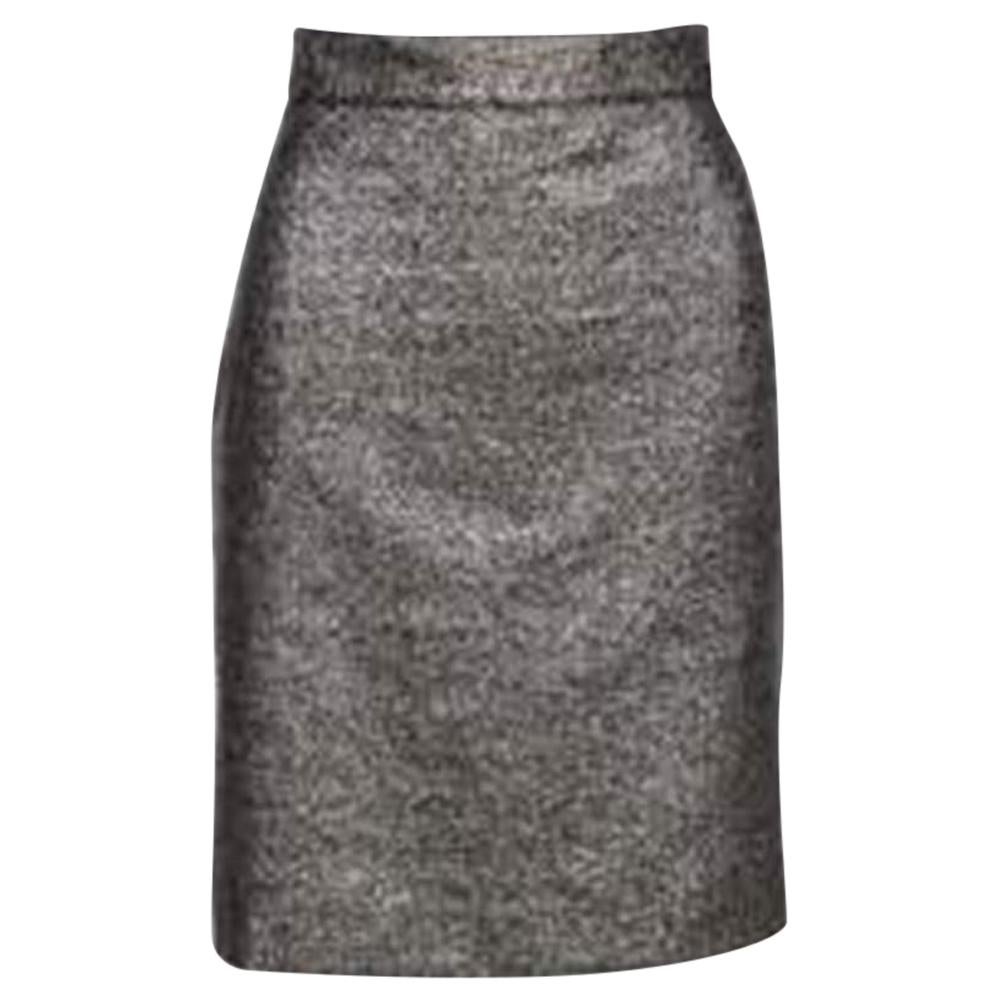 1999 Chanel Silver Metallic Lambskin Leather Knee Length Pencil Skirt ...