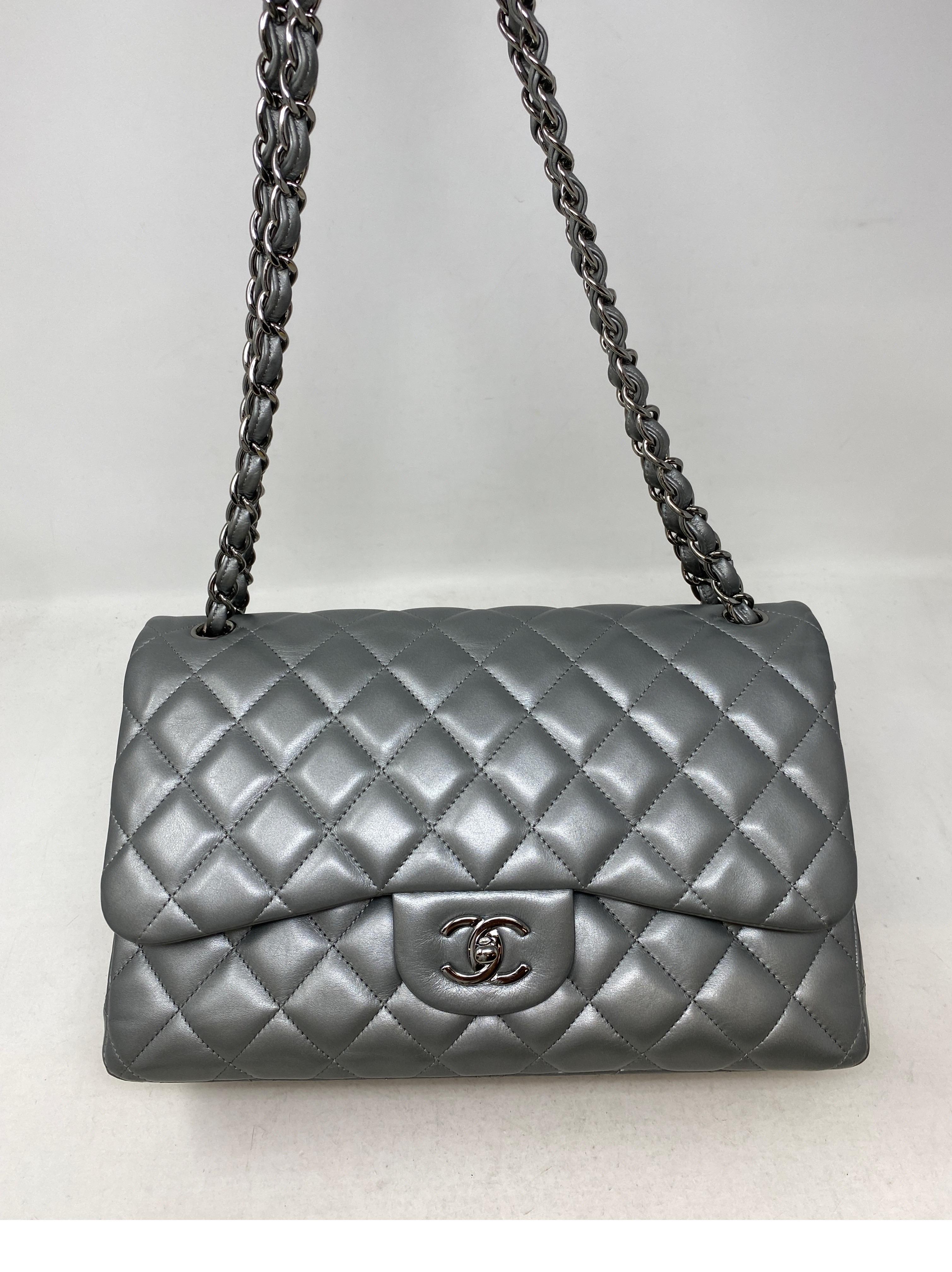 Chanel Silver Metallic Jumbo Bag  For Sale 5