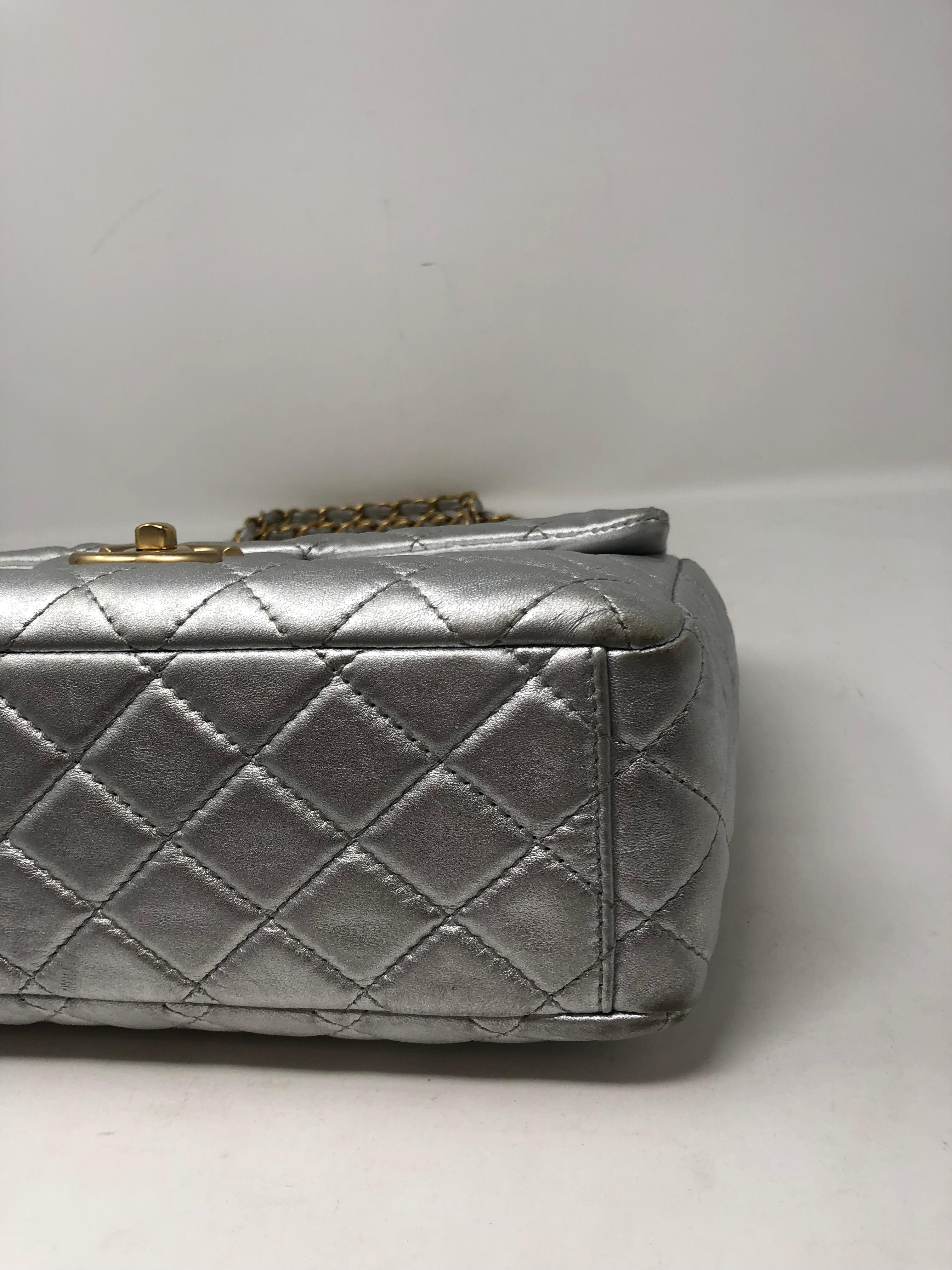 Chanel Silver Metallic Jumbo Bag 13