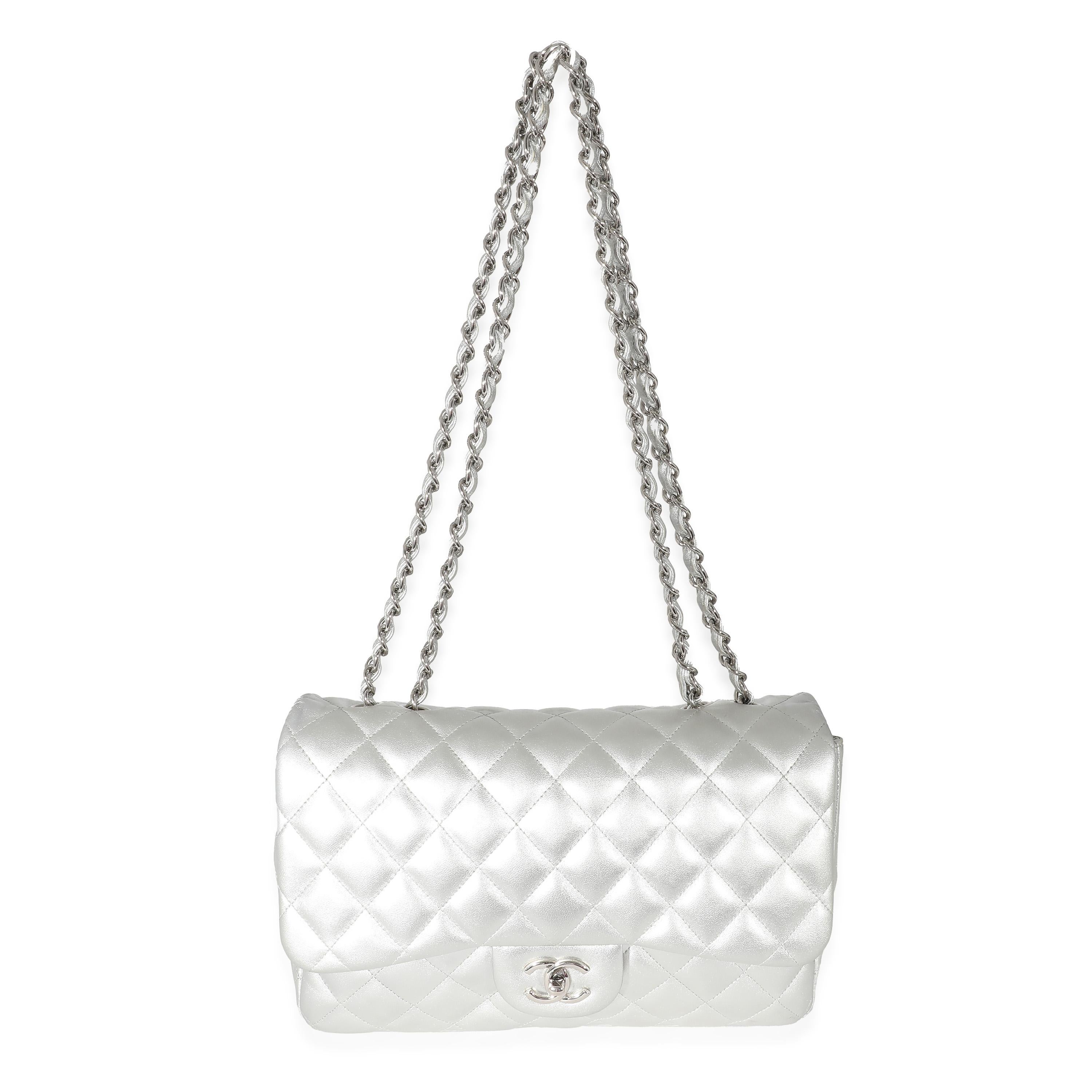 Women's or Men's Chanel Silver Metallic Lambskin Jumbo Single Flap Bag