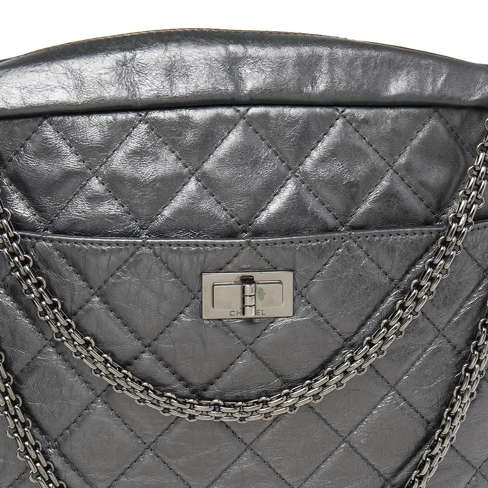 Chanel Silver Metallic Quilted Calfskin Large Reissue Camera Bag 2