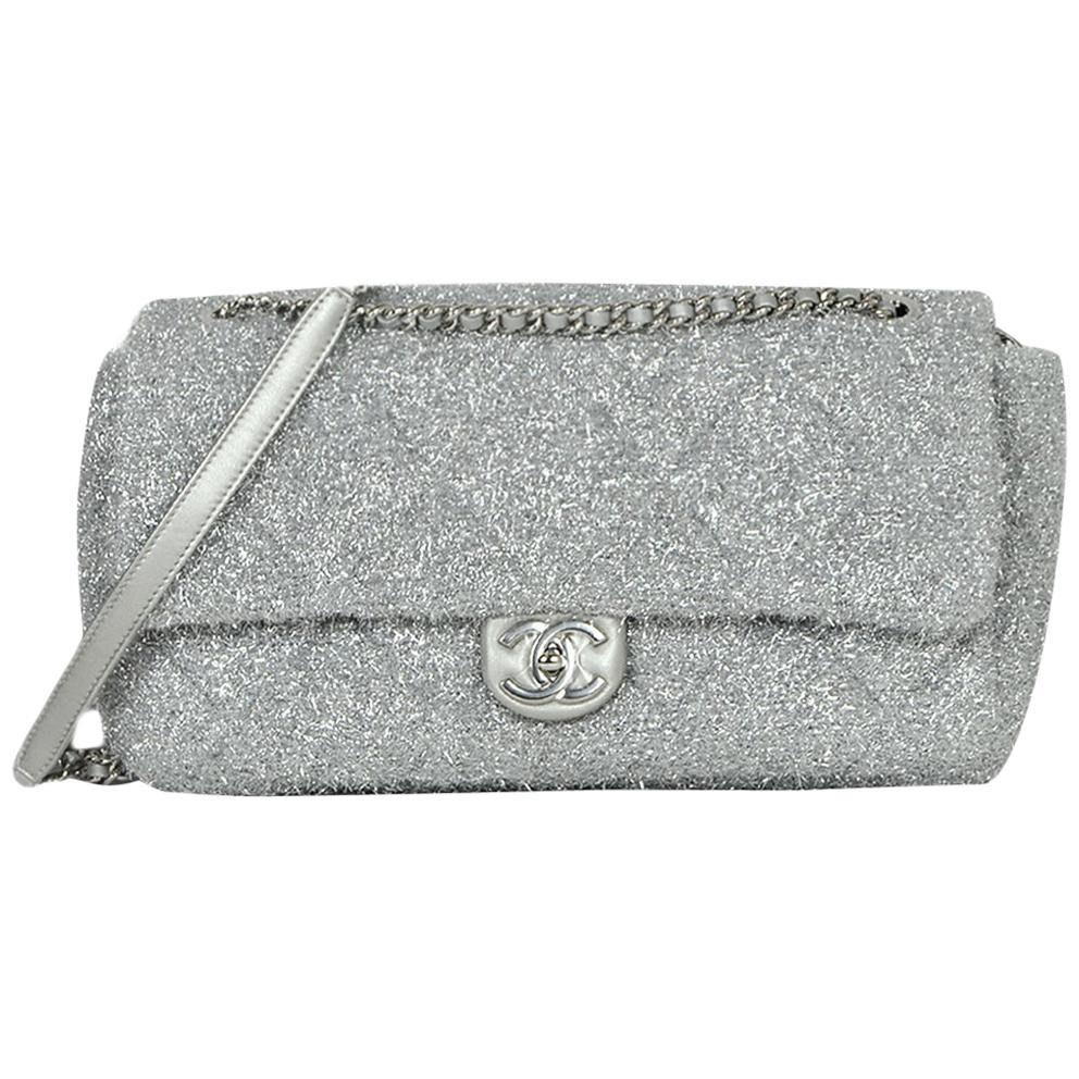 CHANEL NEW Silver Glitter Caviar Leather Silver Medium Flap Shoulder Bag  For Sale at 1stDibs