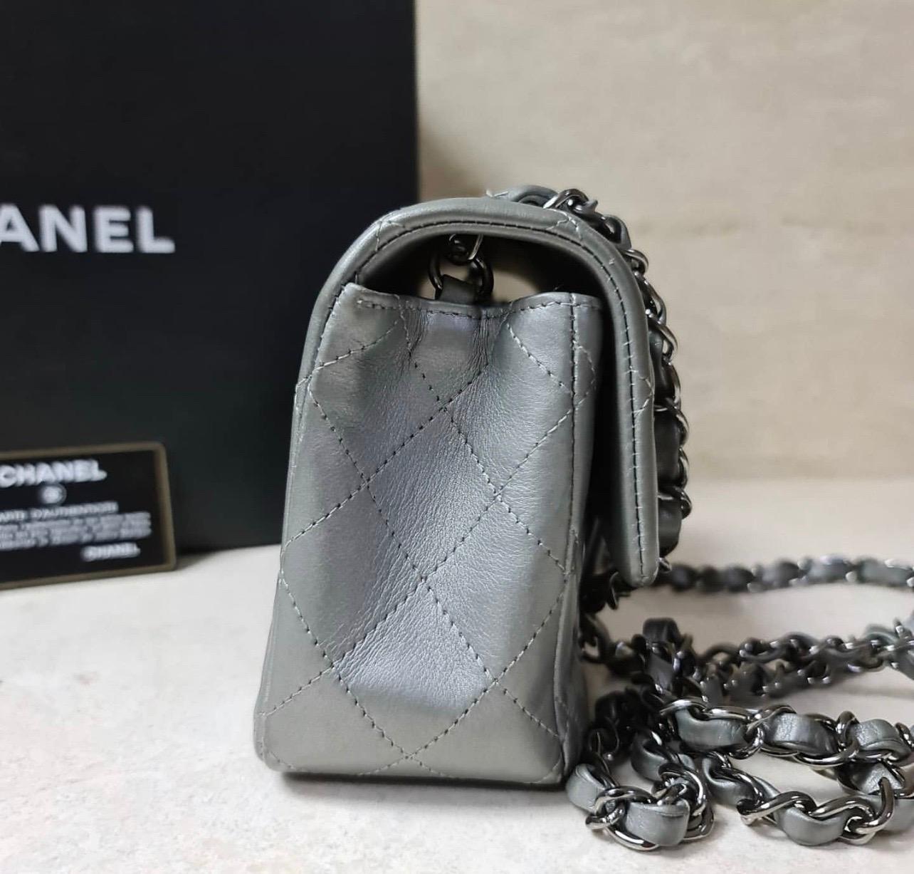 Women's Chanel Silver Metallic Quilted Lambskin Rectangular Mini Flap Bag
