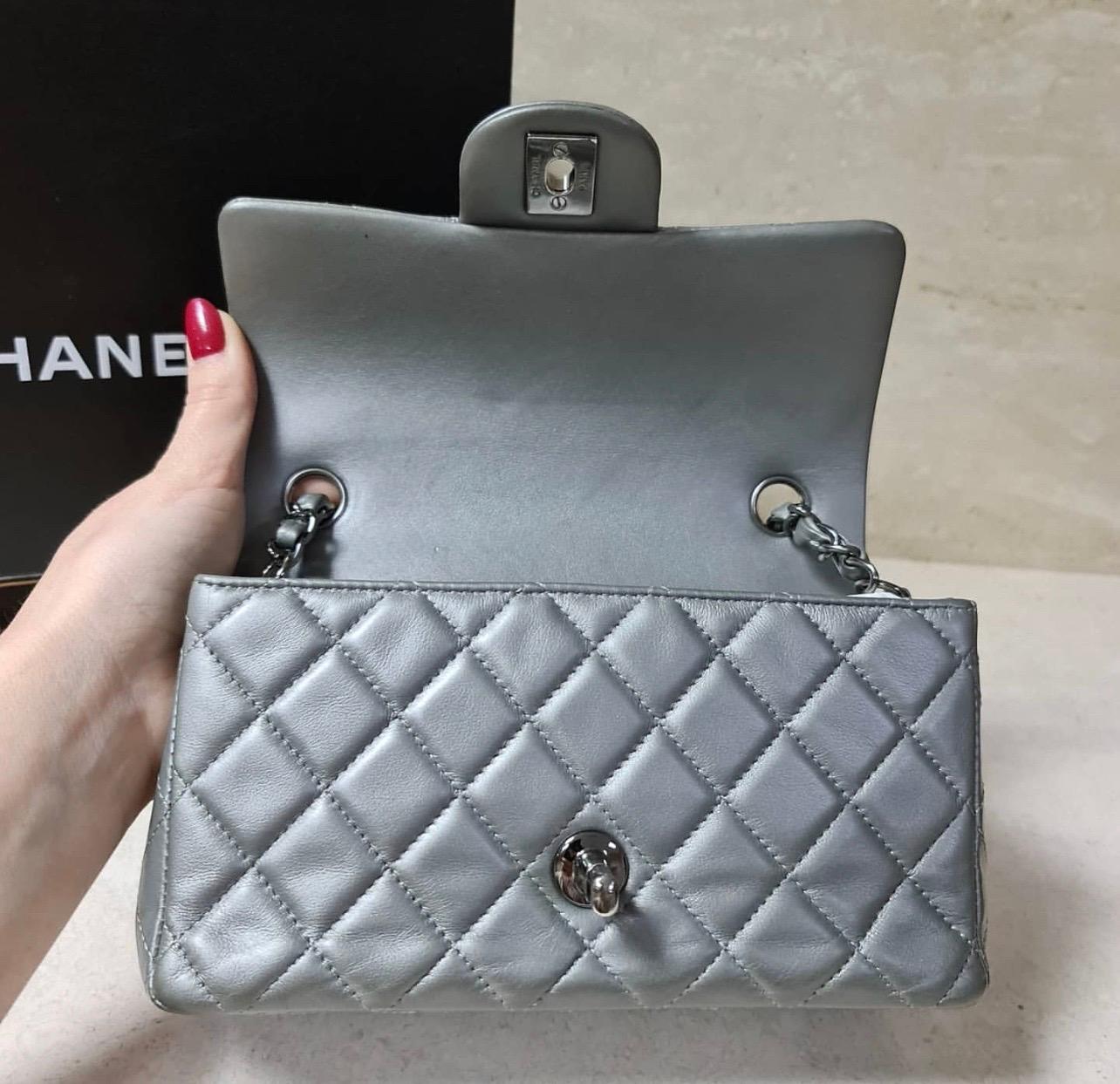Chanel Silver Metallic Quilted Lambskin Rectangular Mini Flap Bag 4