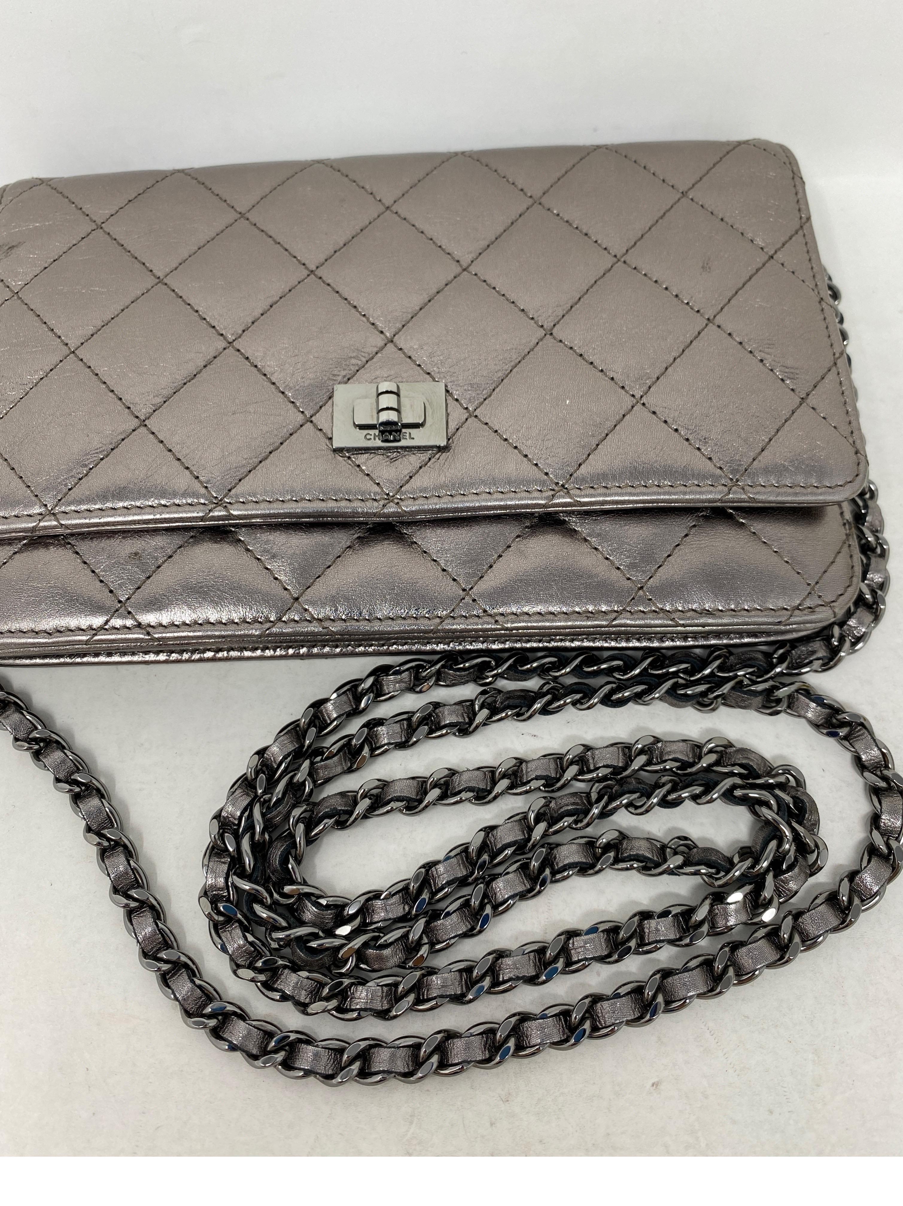Chanel Silver Metallic Reissue Wallet On A Chain Bag 3