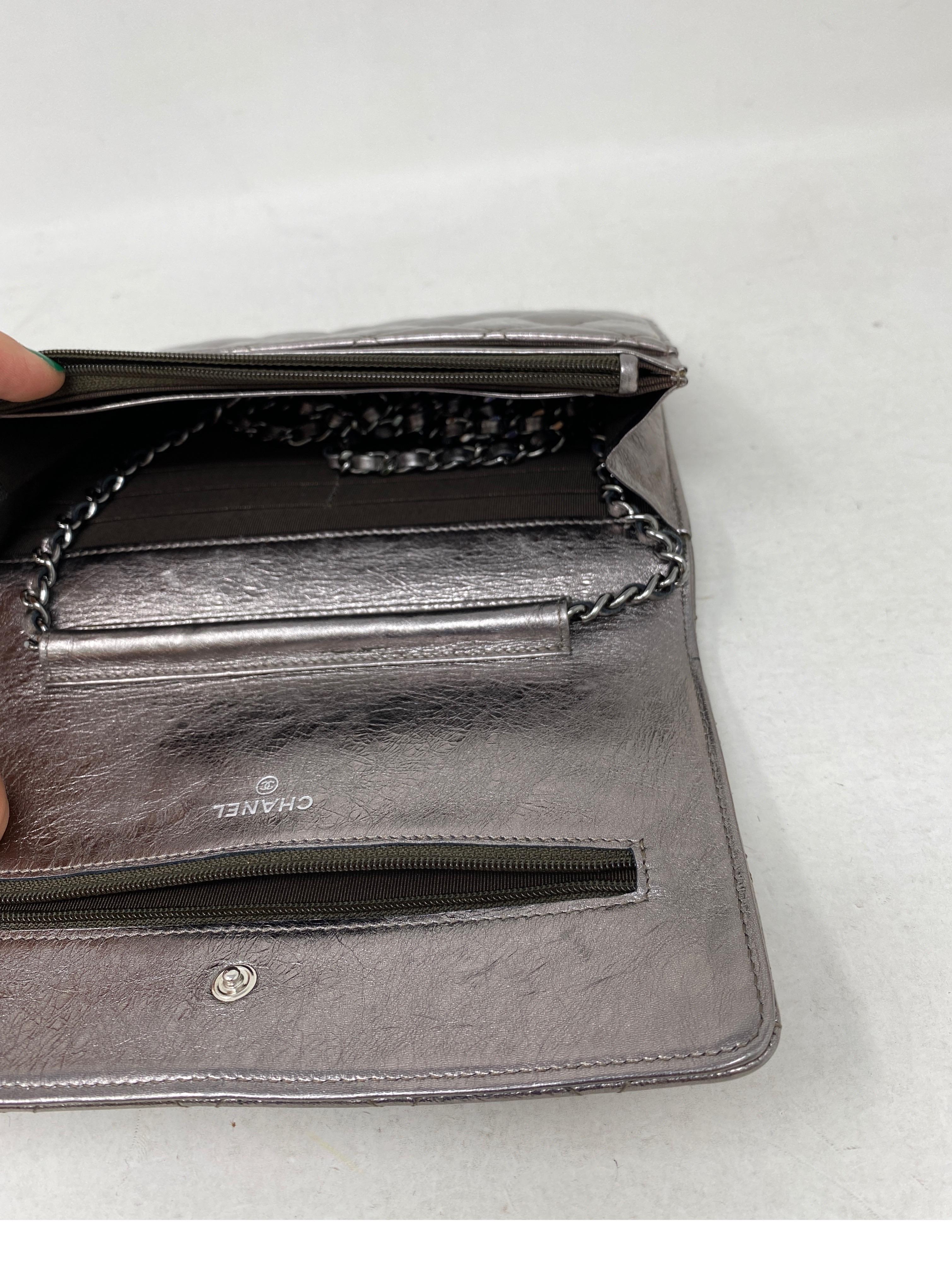 Women's or Men's Chanel Silver Metallic Reissue Wallet On A Chain Bag