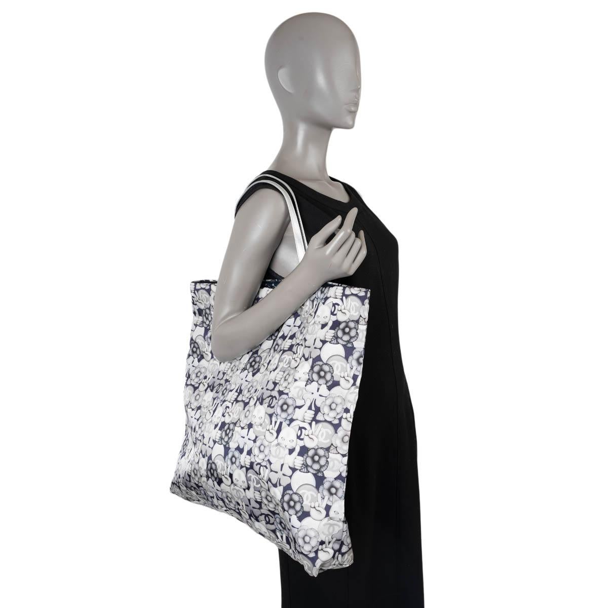CHANEL silver & navy nylon 2016 16K EMOTICON LARGE Tote Bag For Sale 7