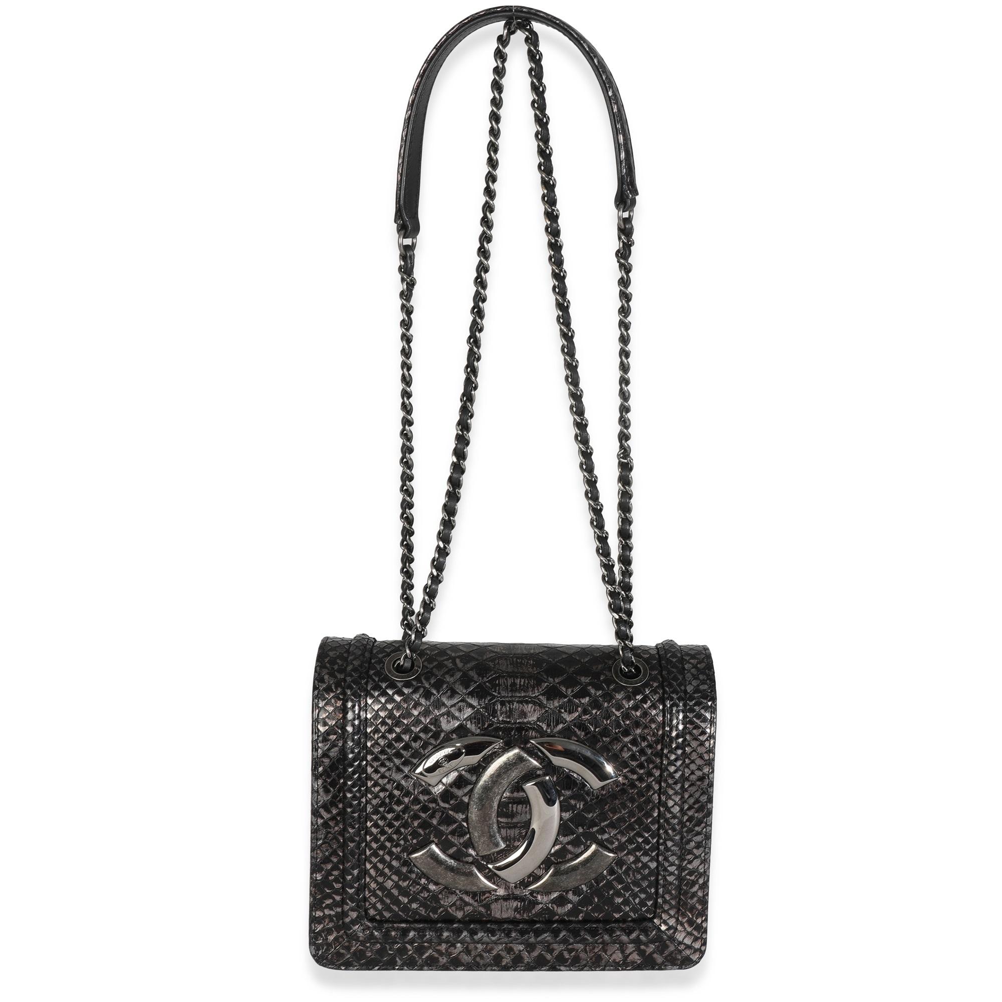 Chanel Argento Ombre Python Antico Flap Bag in vendita 1