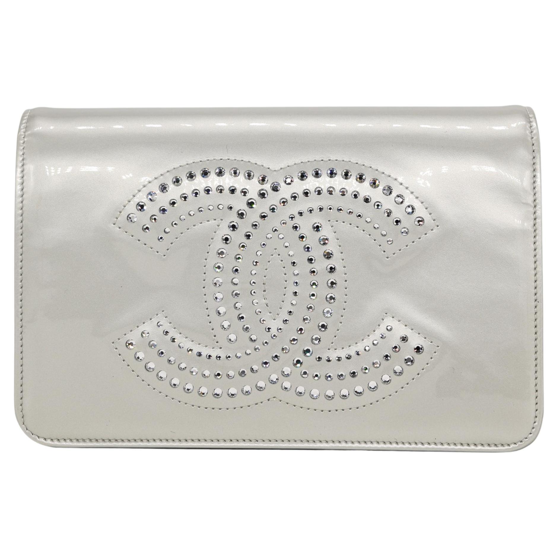 Chanel Silver Patent Leather Strass Wallet on Chain Clutch Crossbody Bag, 2009.