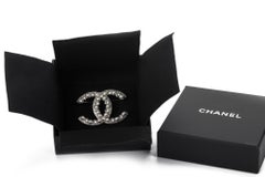 Chanel Silver Pearls CC Logo Pin BNIB