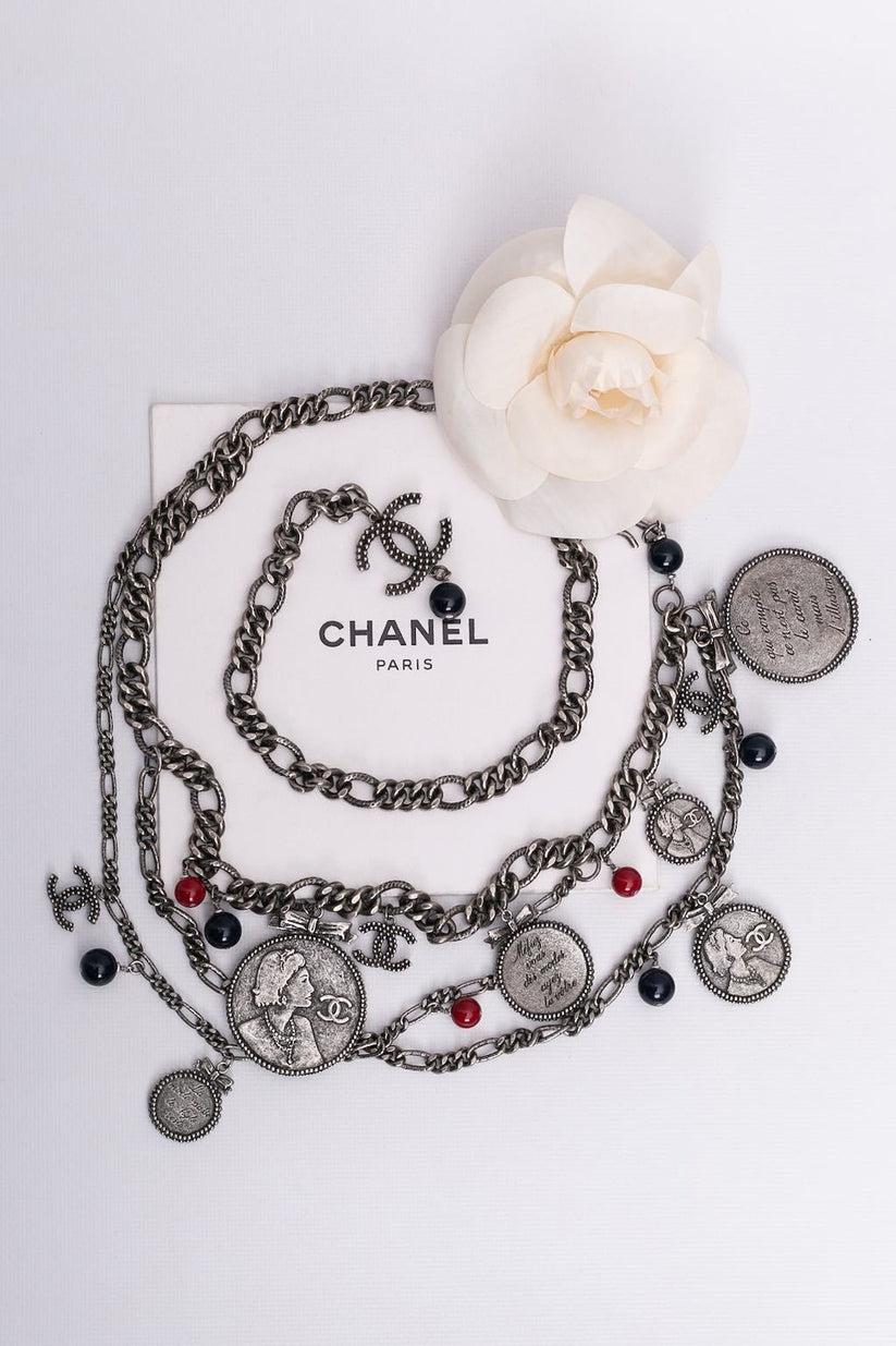 Chanel Silver Plate with Charms Belt Fall Collection, 2004 For Sale 7