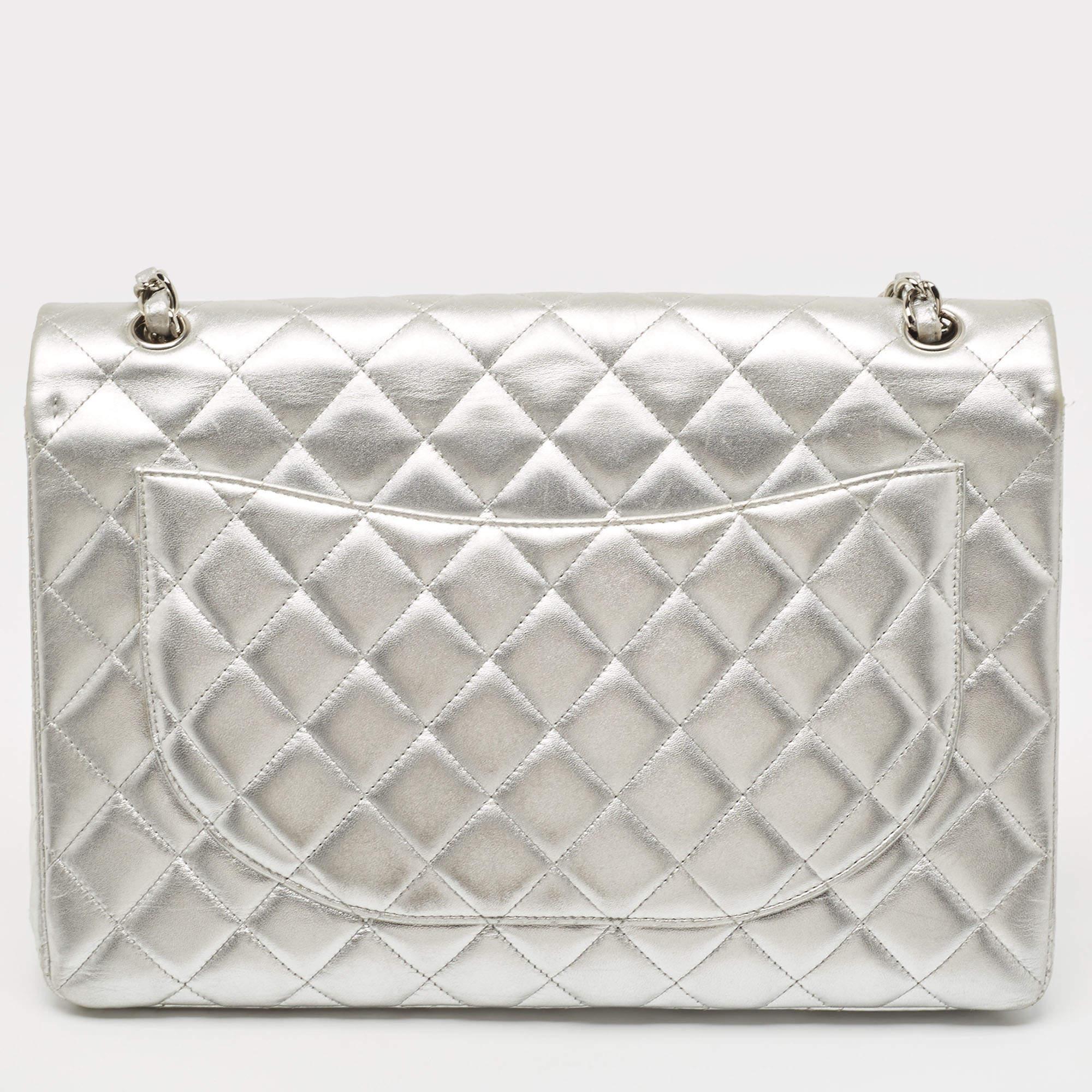 Chanel Silver Quilted Lambskin Leather Maxi Classic Single Flap Bag For Sale 4