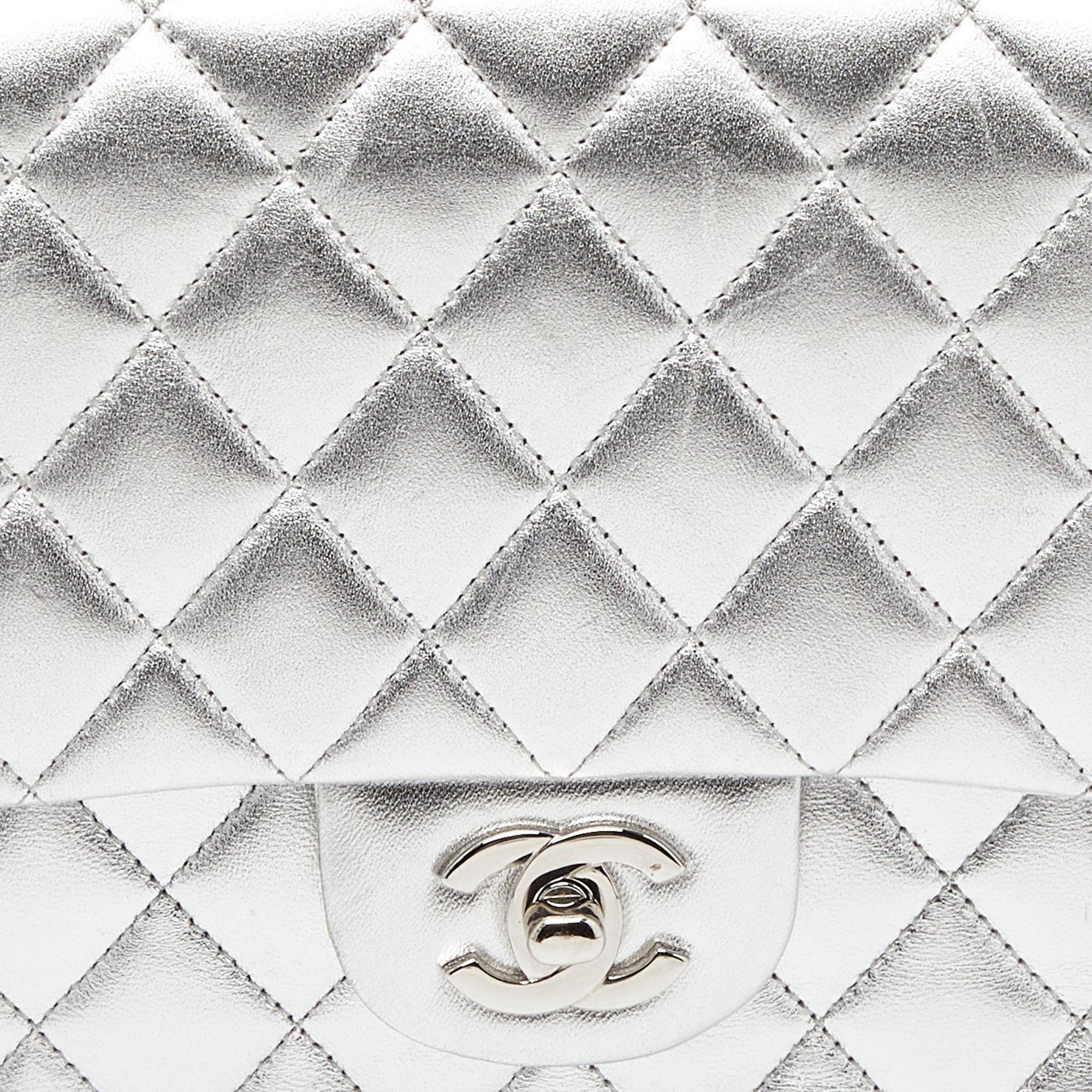 Chanel Silver Quilted Leather Medium Classic Double Flap Bag For Sale 7