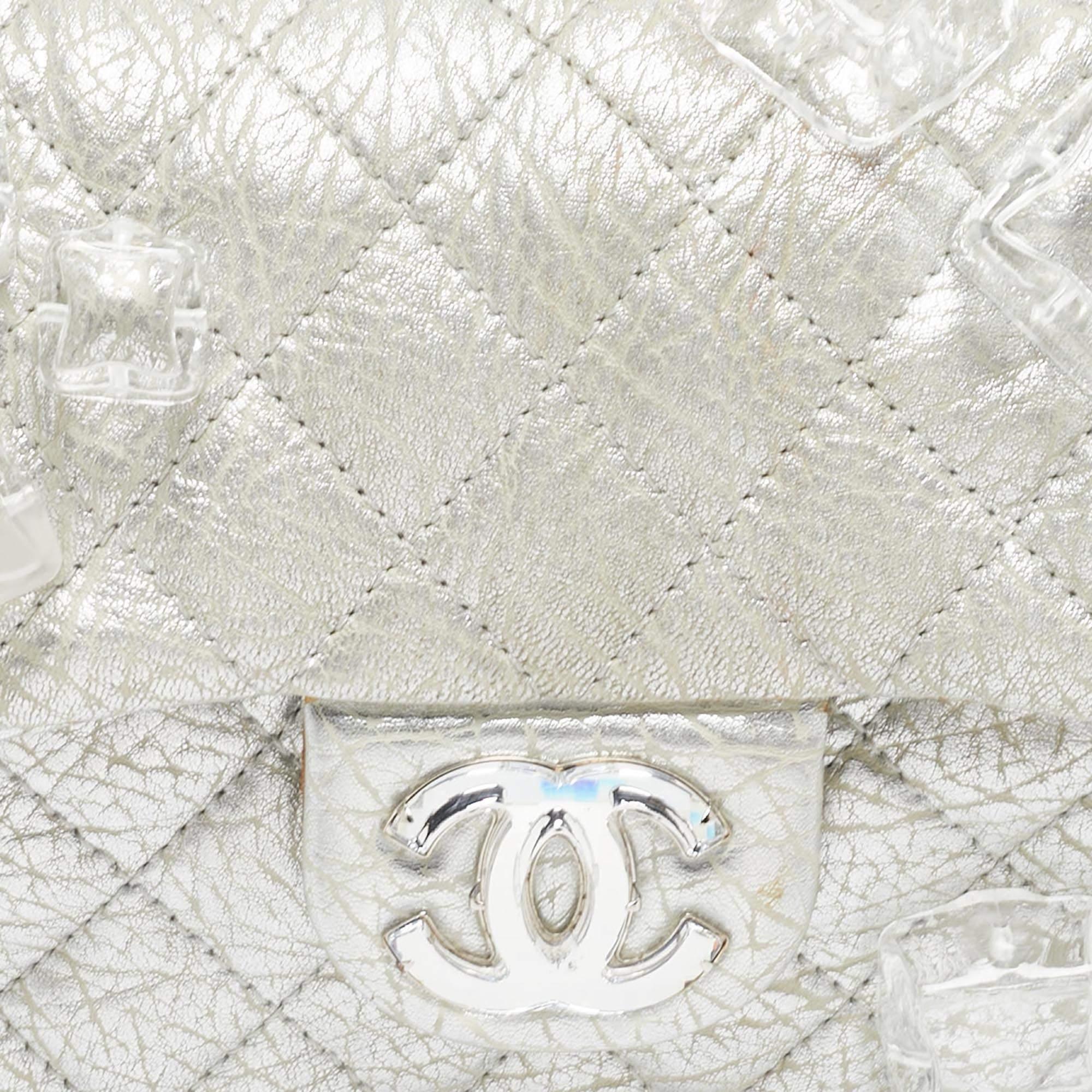 Chanel Silver Quilted Leather Medium Classic Flap Shoulder Bag For Sale 7