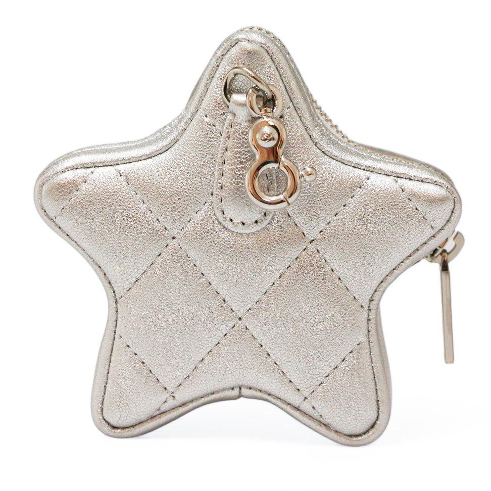 Chanel Silver Star Charm In Excellent Condition For Sale In Paris, FR